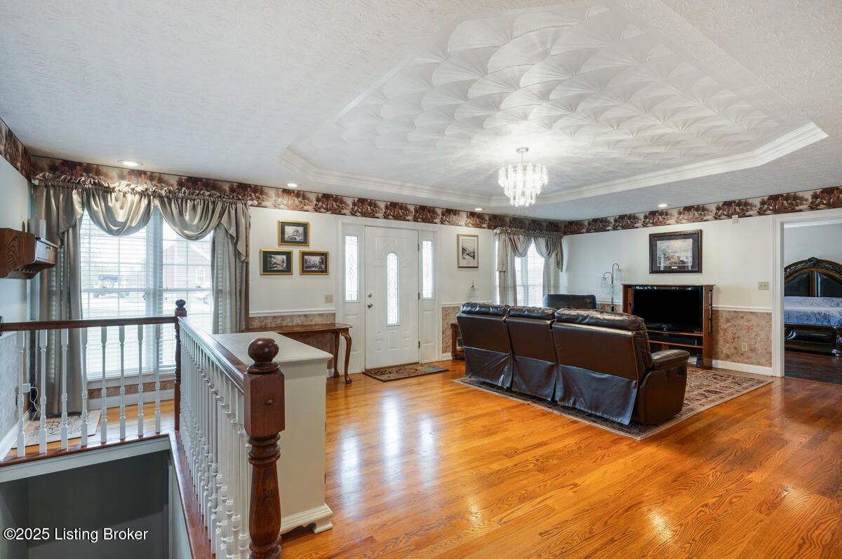 1001 Riverbrooke Dr