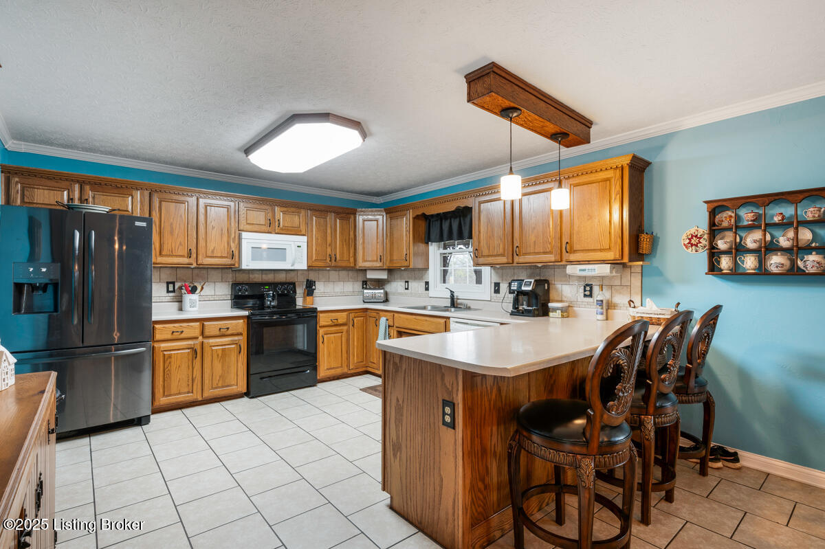 1001 Riverbrooke Dr