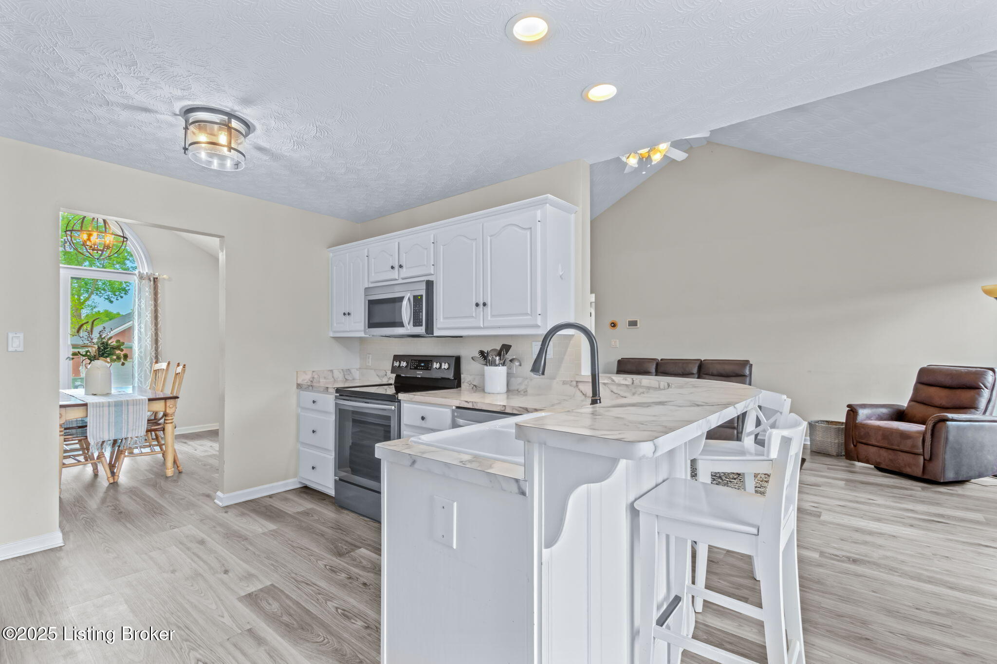 155 Fillmore Cir