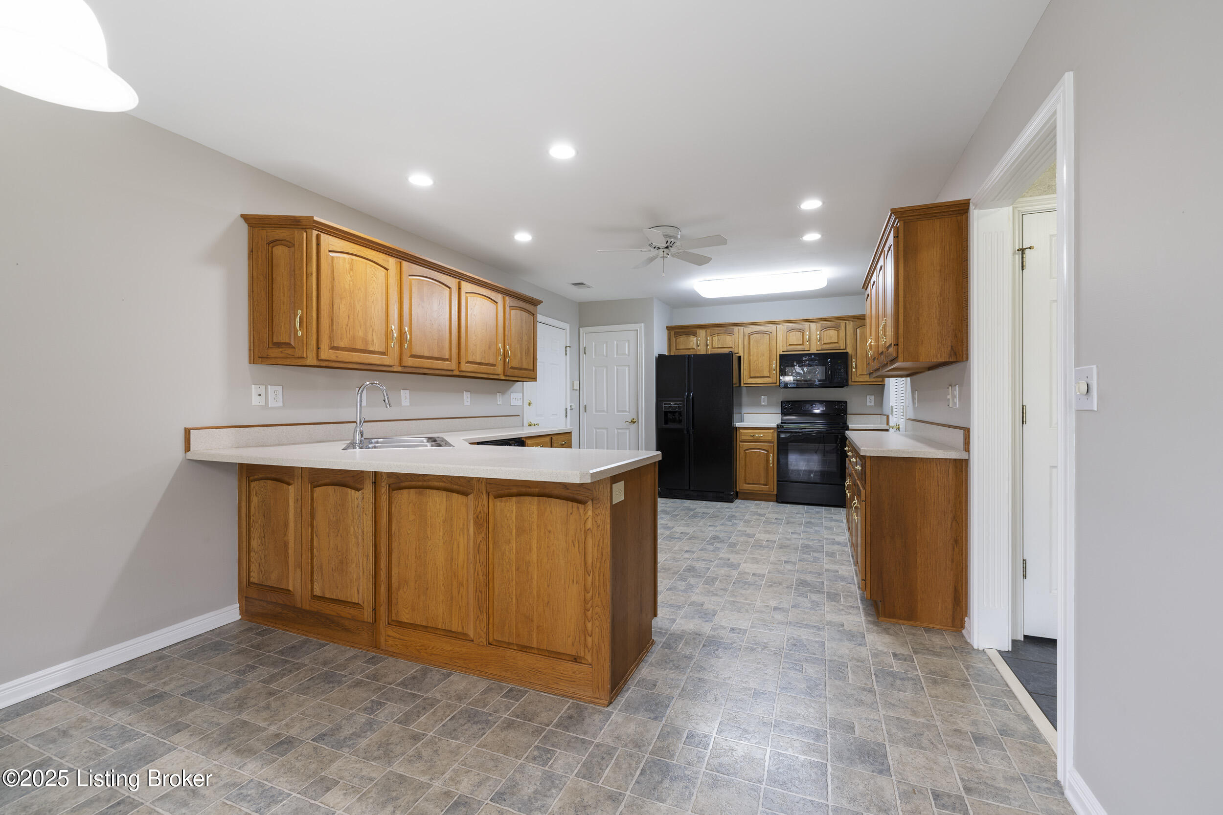 10424 Monticello Forest Cir