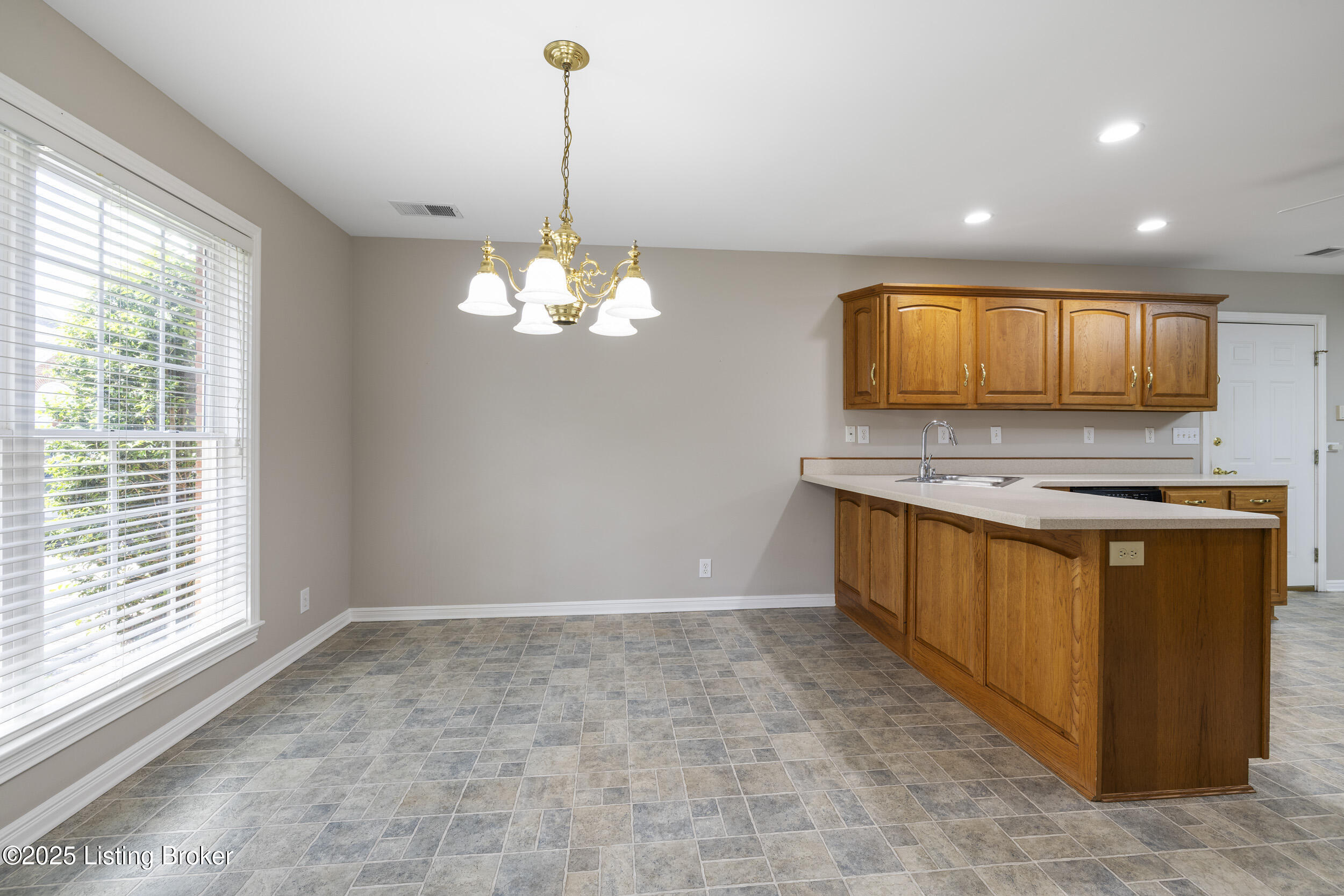 10424 Monticello Forest Cir