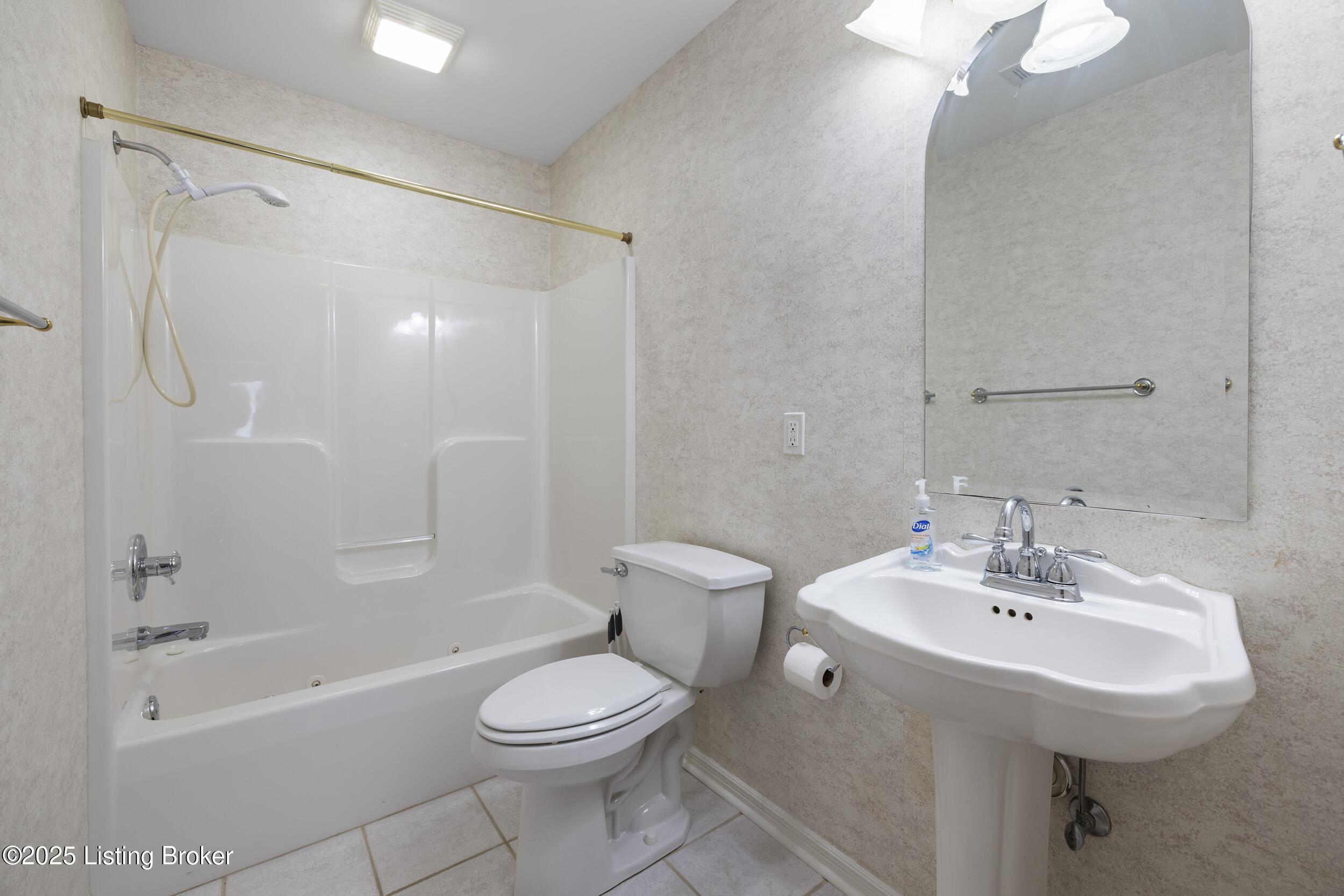 10424 Monticello Forest Cir