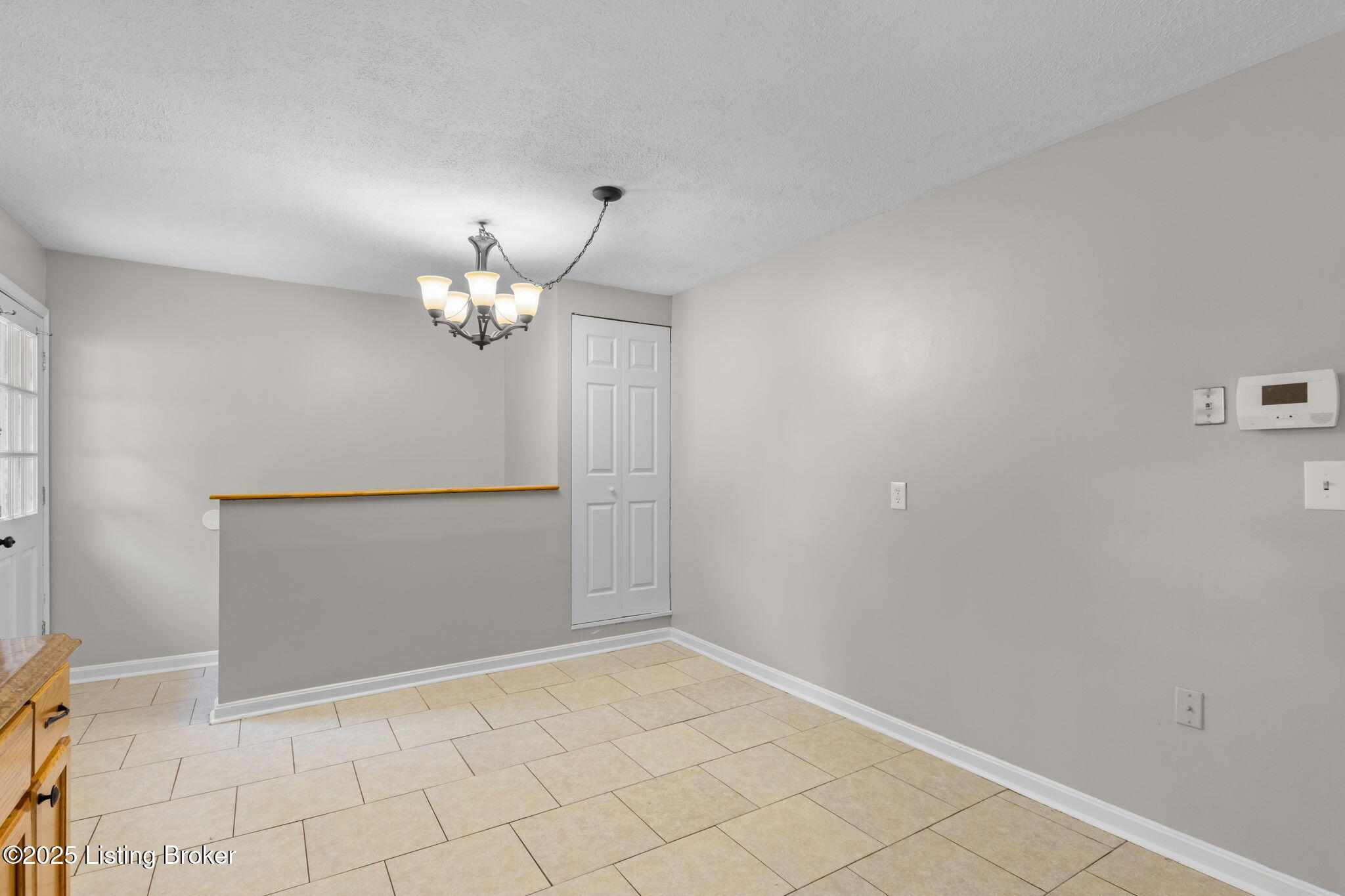 4006 Sea Wave Ct