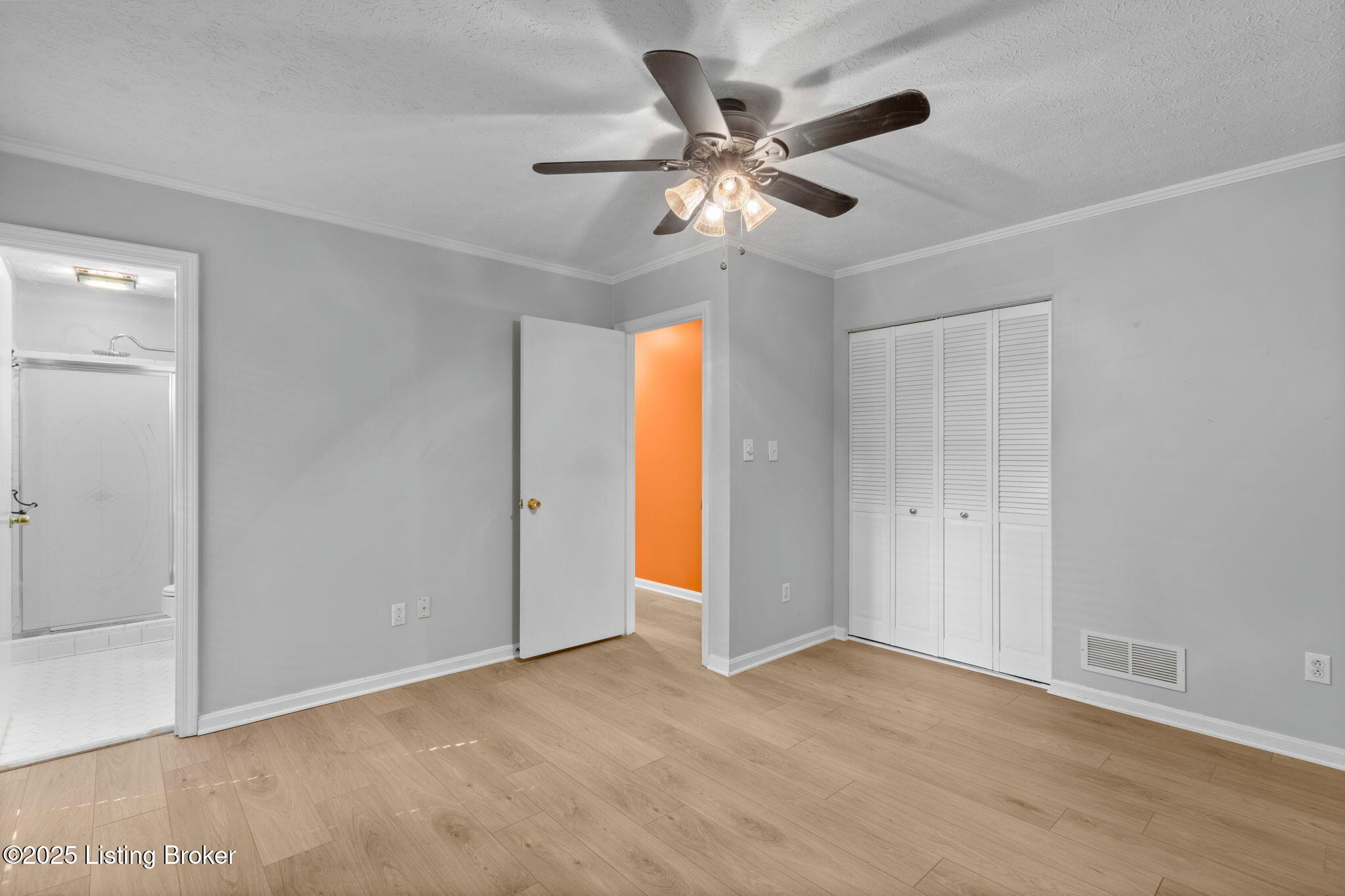 7411 Colt Dr