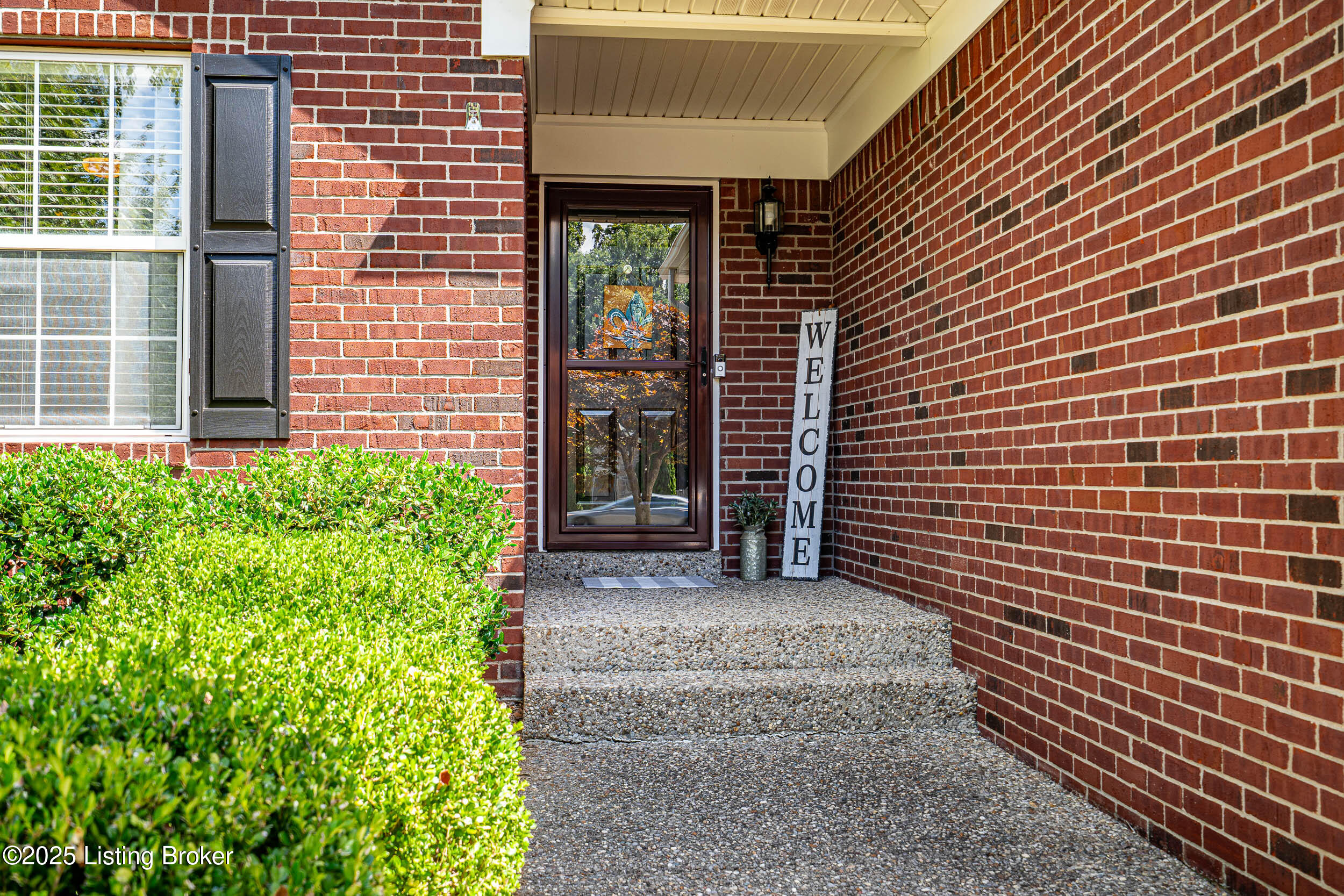 740 Justin Trail