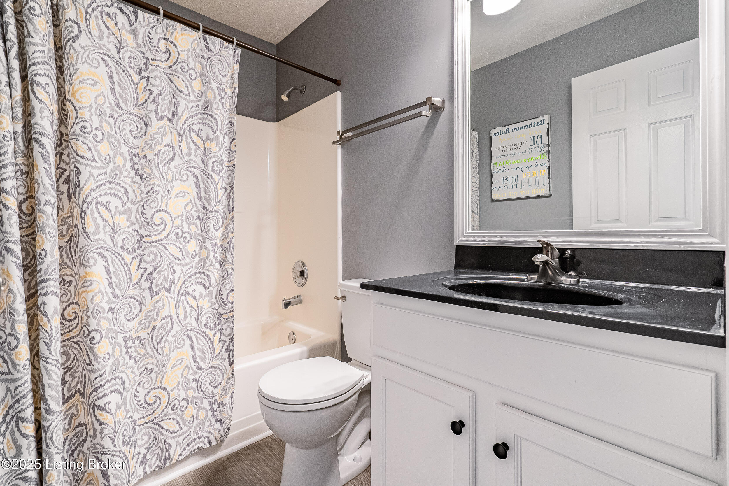 740 Justin Trail