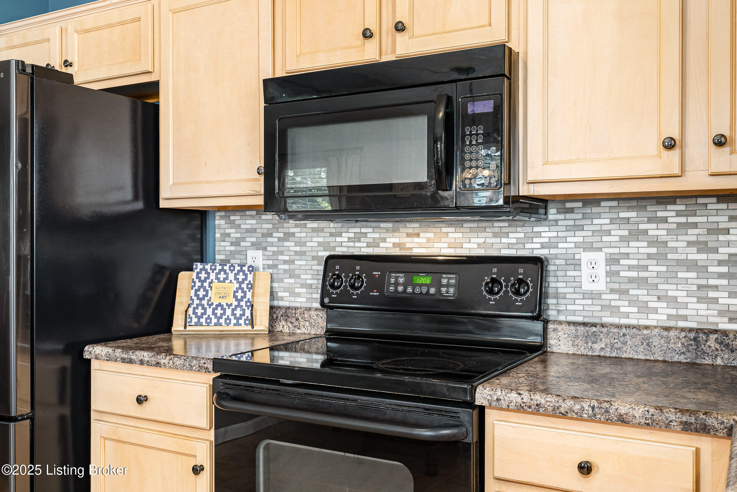 740 Justin Trail
