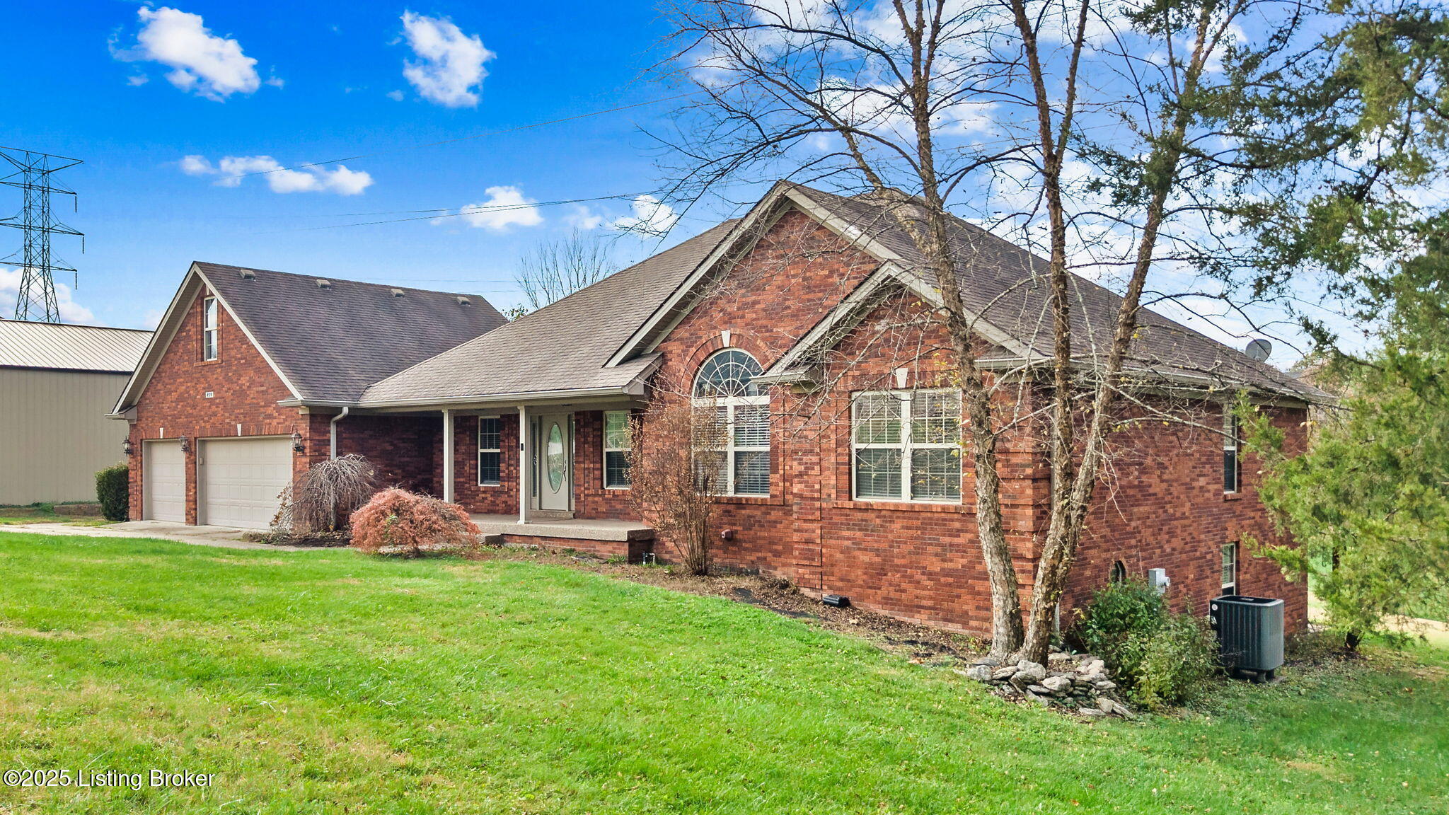 239 Village Circle Dr