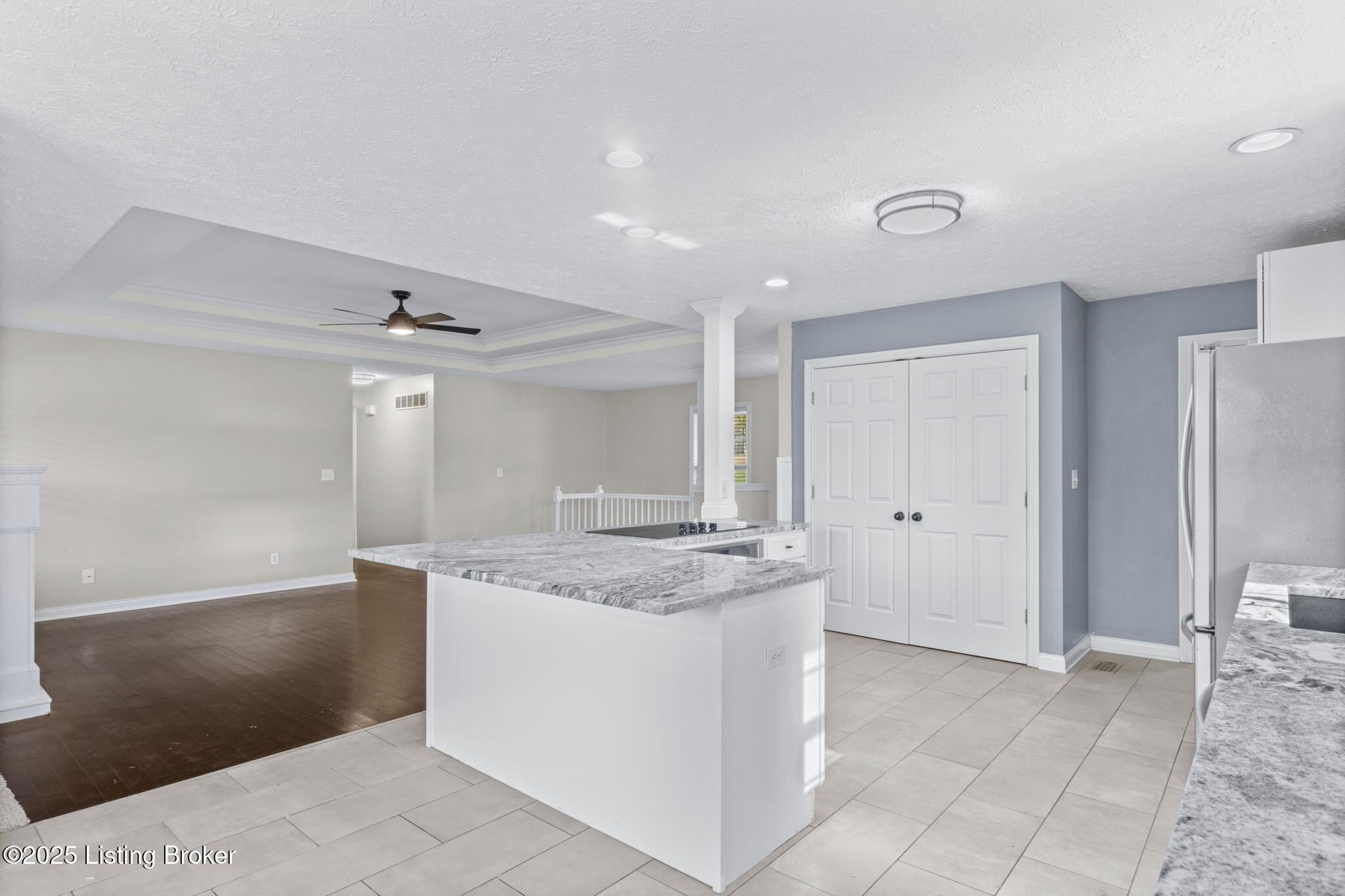 239 Village Circle Dr