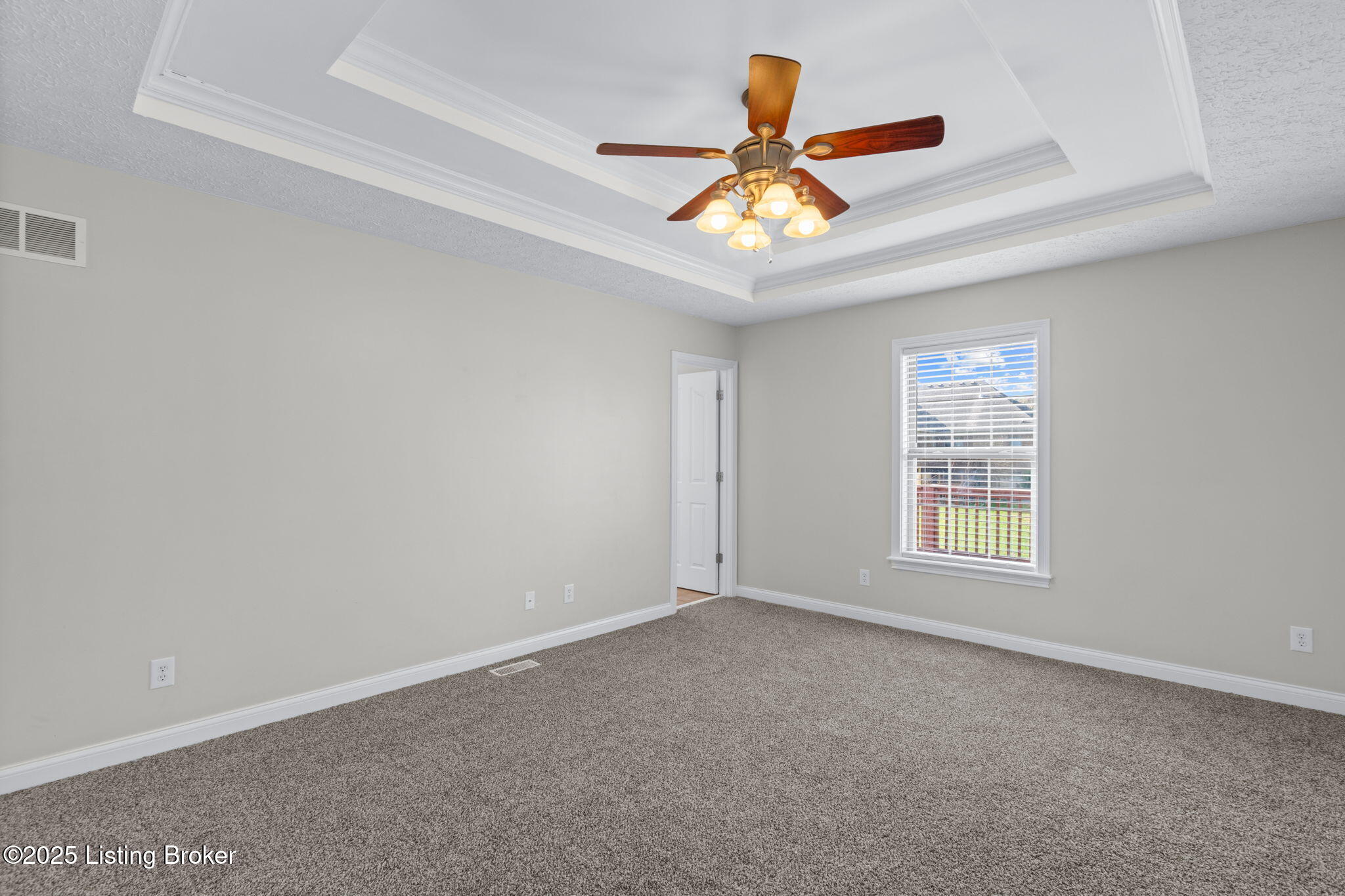 239 Village Circle Dr