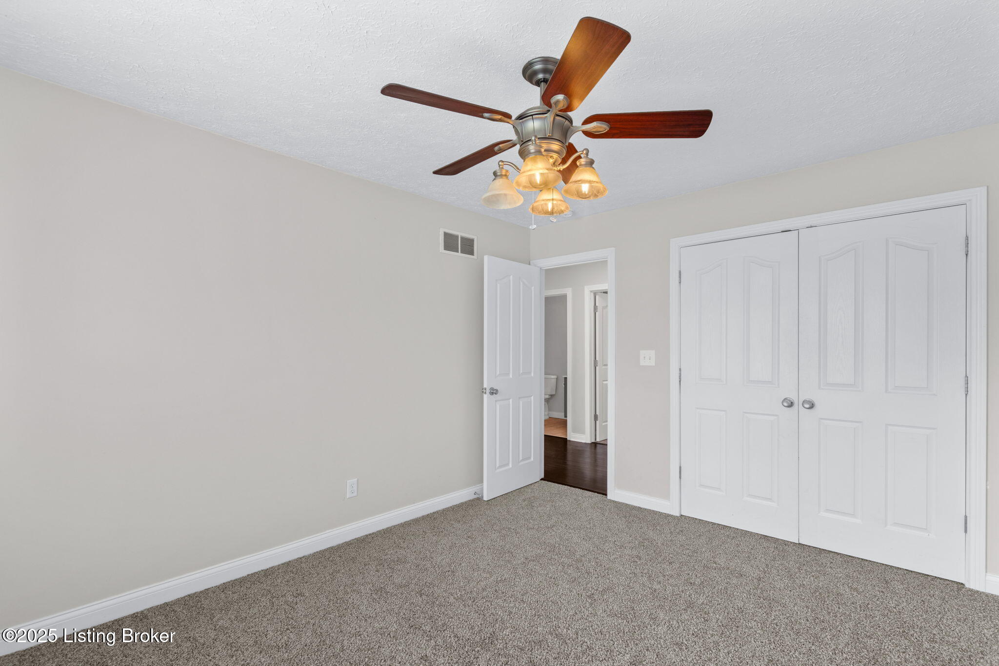 239 Village Circle Dr