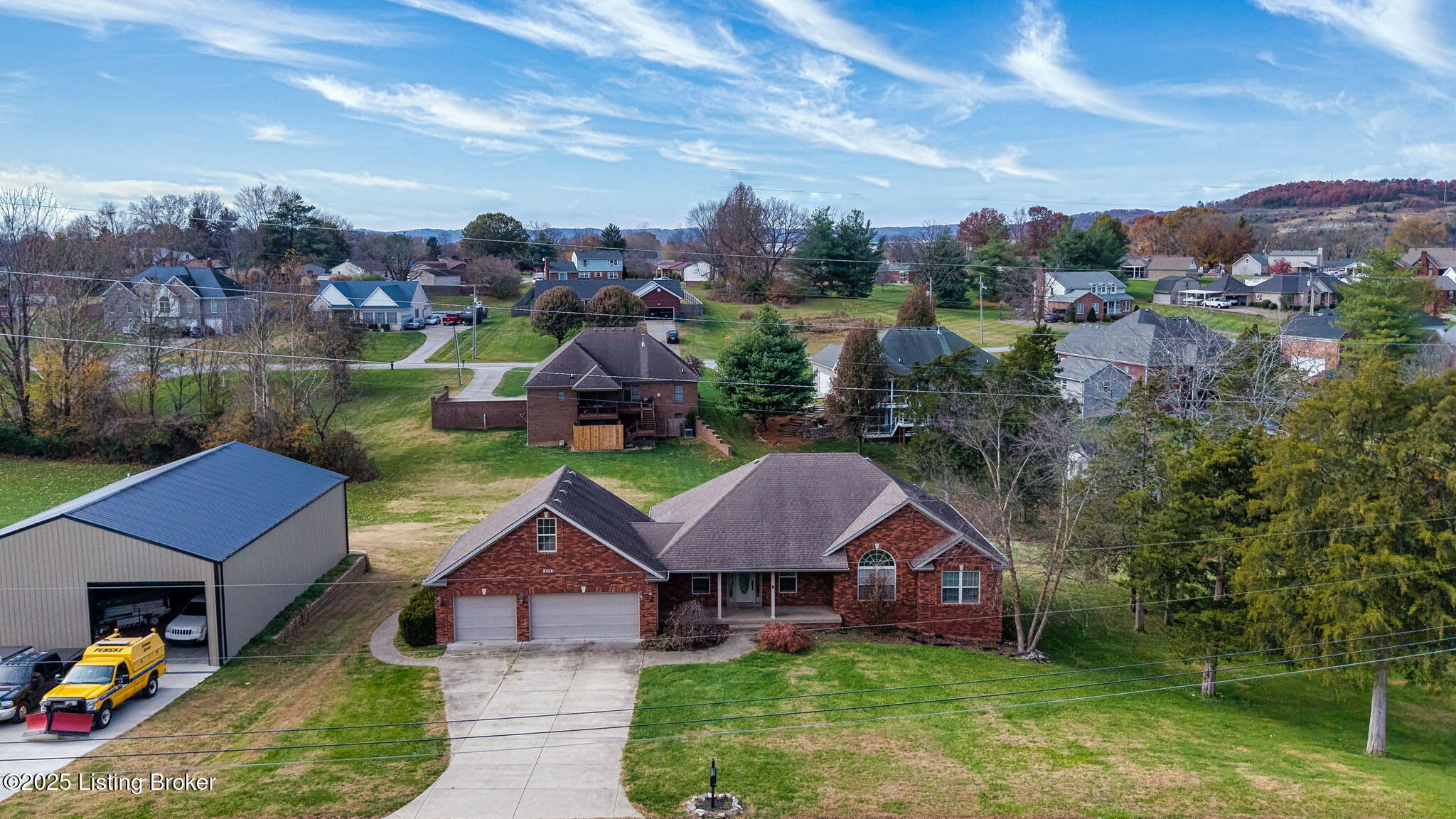 239 Village Circle Dr