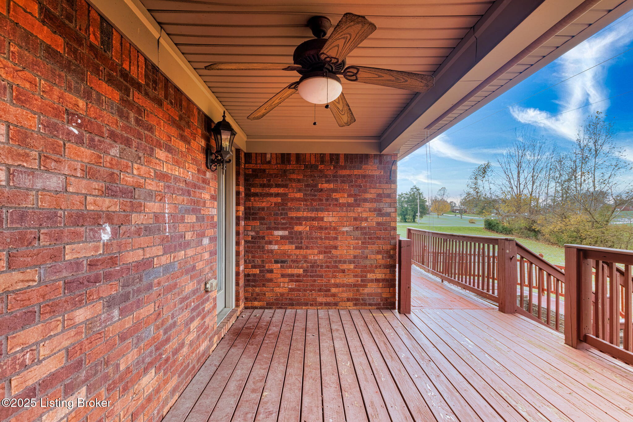 239 Village Circle Dr
