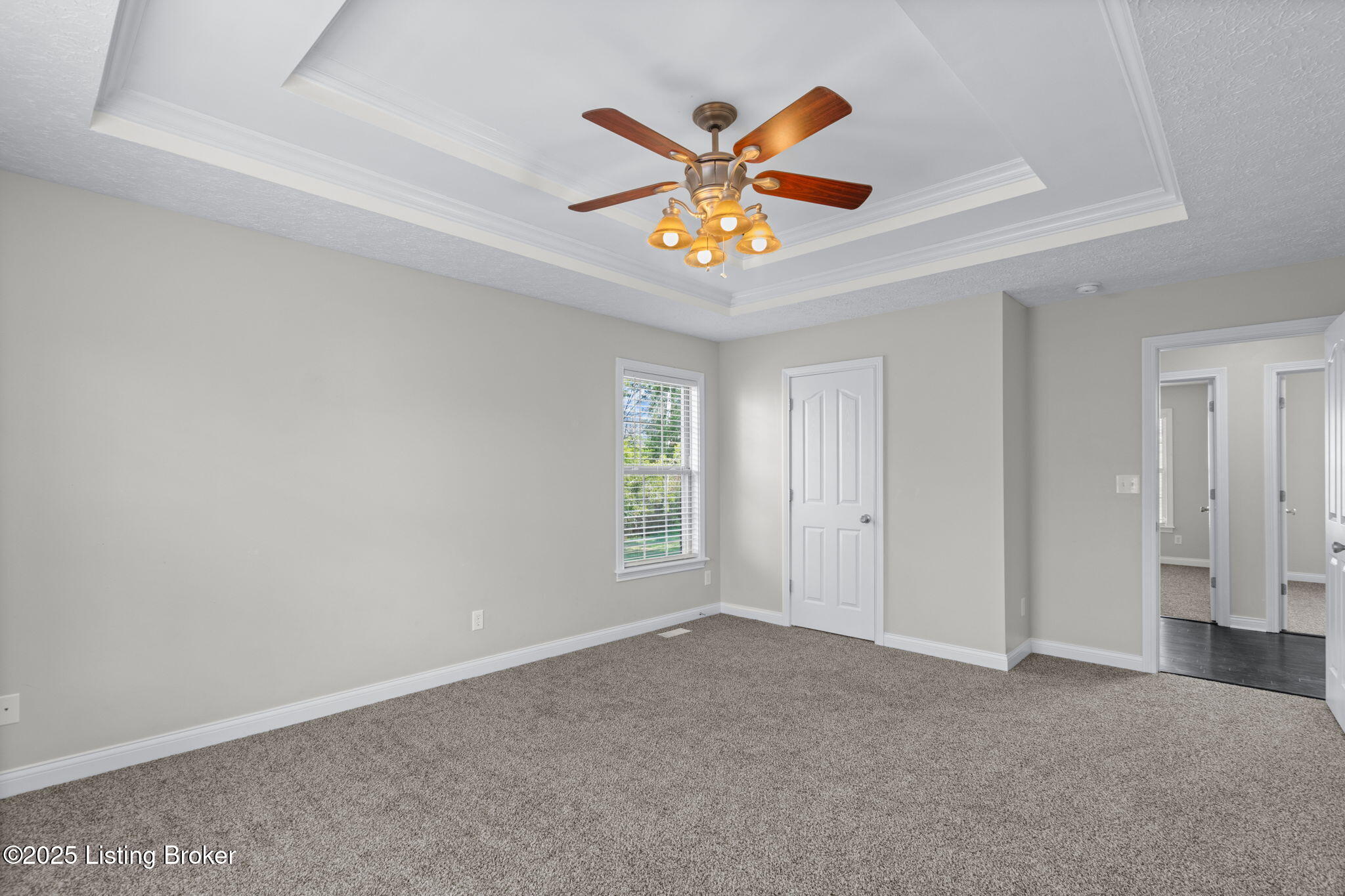 239 Village Circle Dr