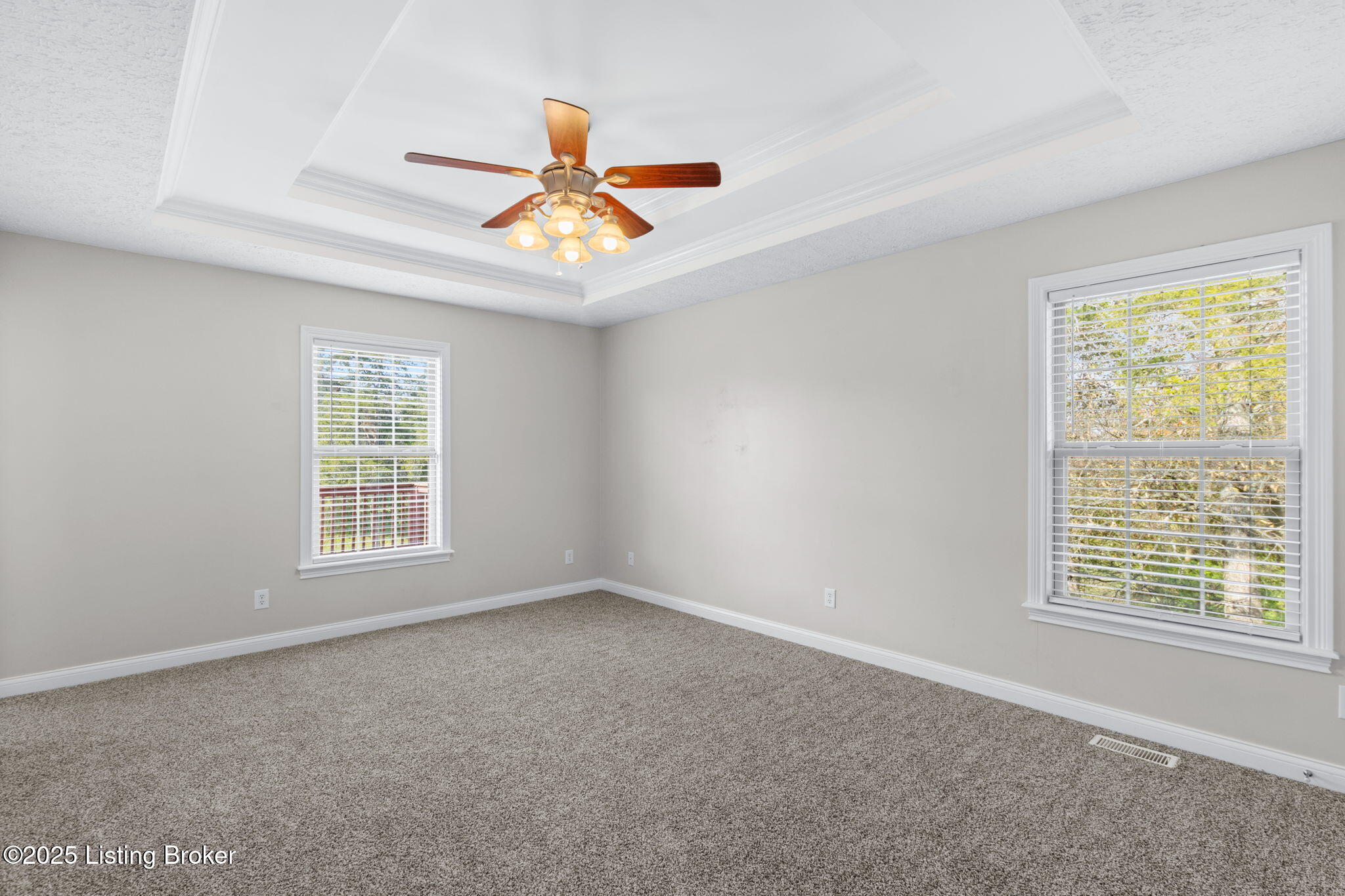 239 Village Circle Dr