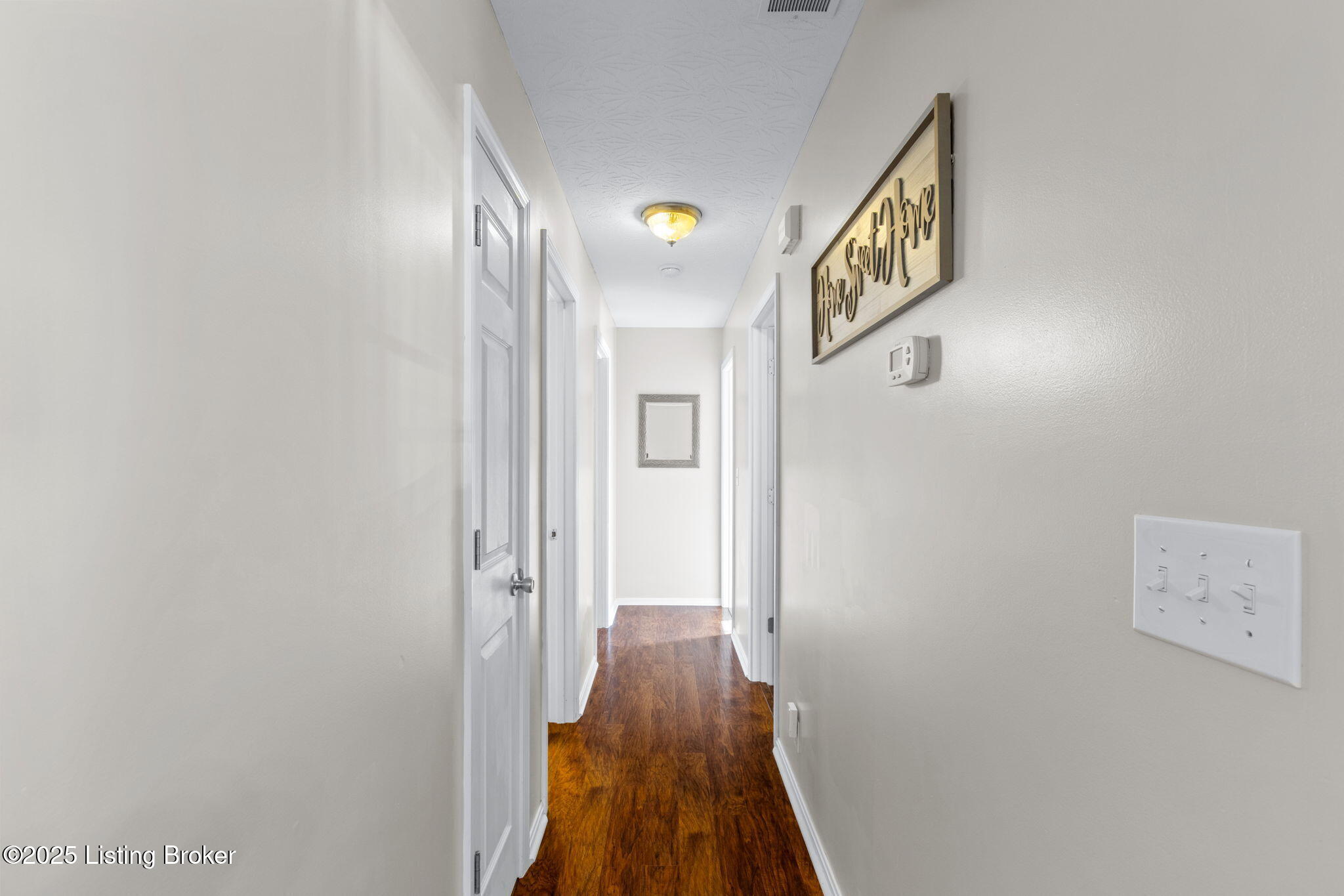 708 Tecumseh Dr