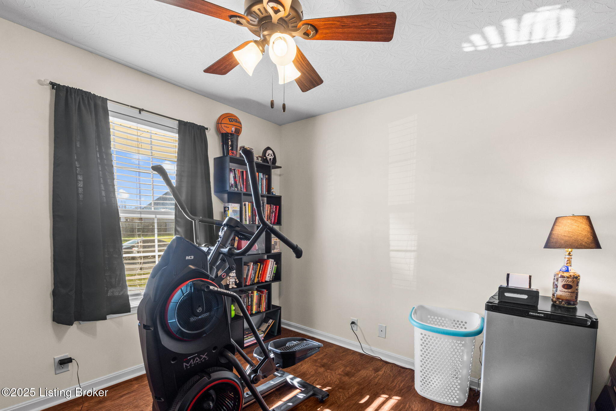 708 Tecumseh Dr