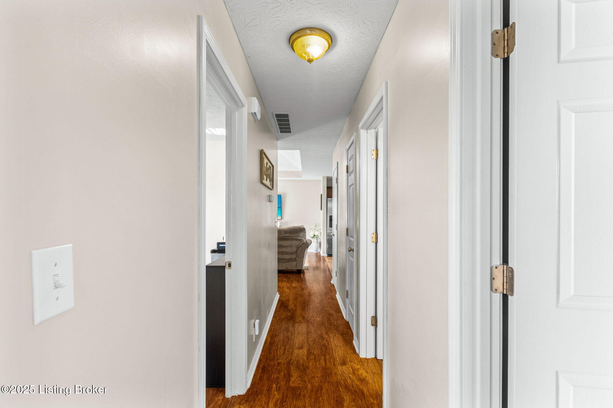 708 Tecumseh Dr