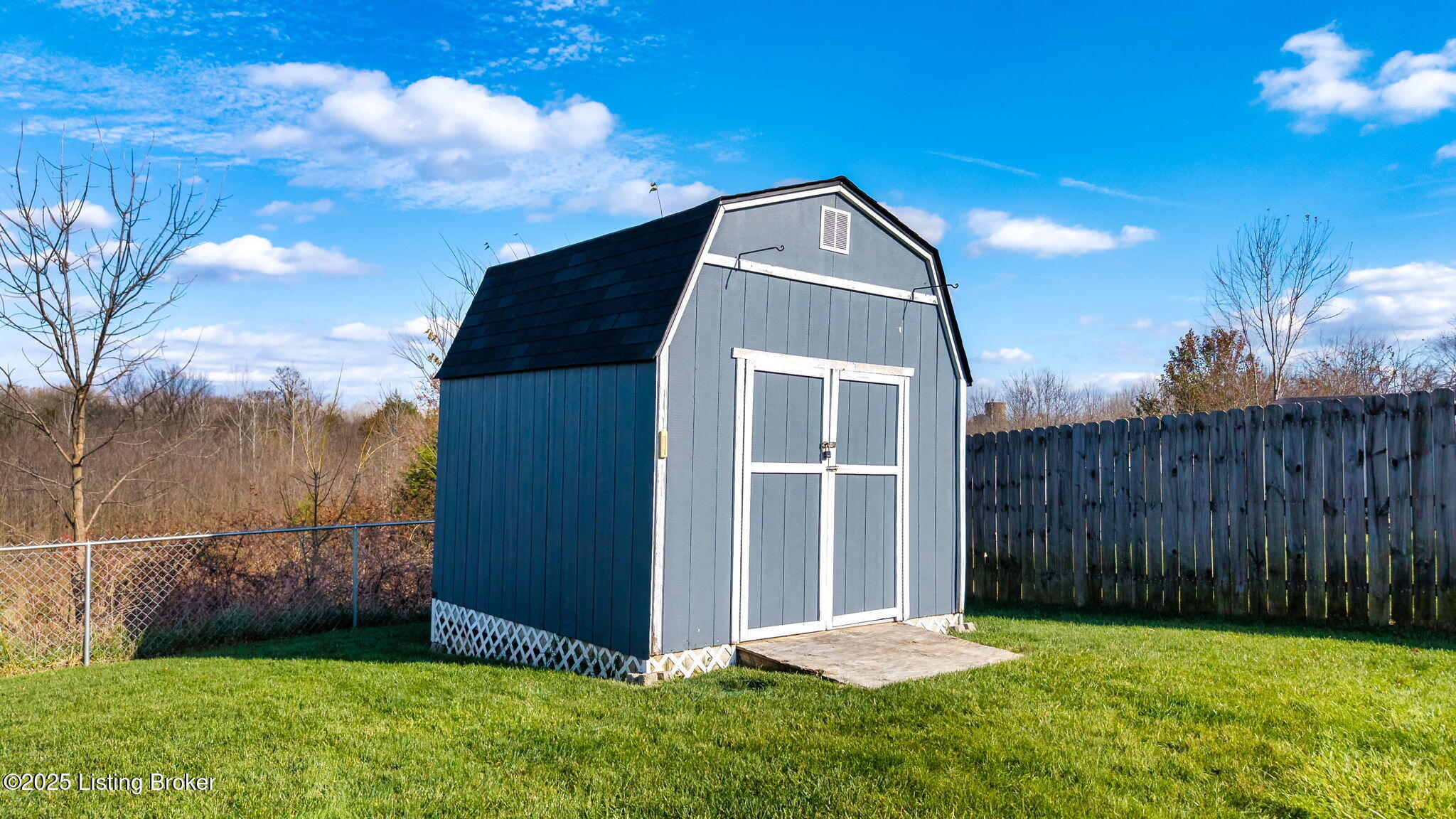 708 Tecumseh Dr