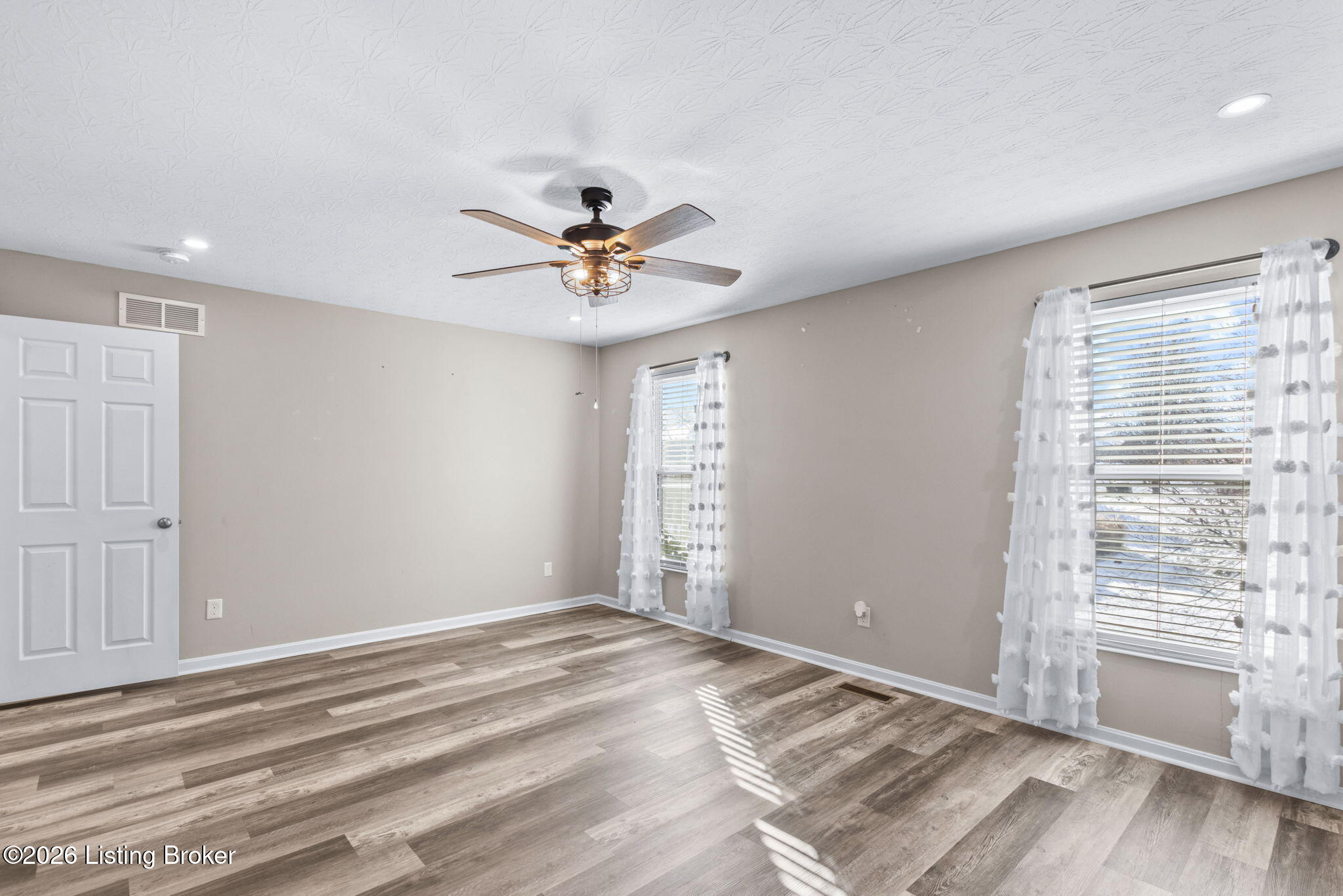 214 Garnette Ct