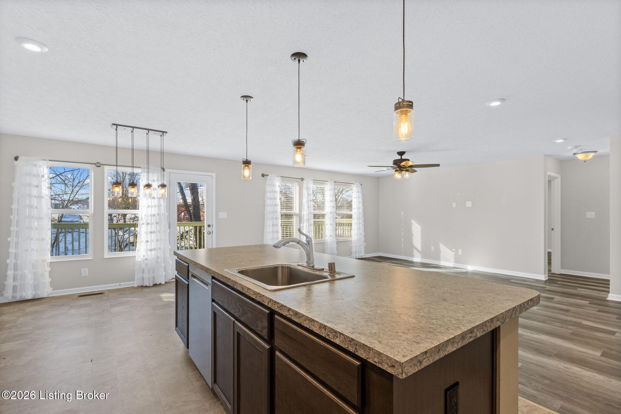 214 Garnette Ct