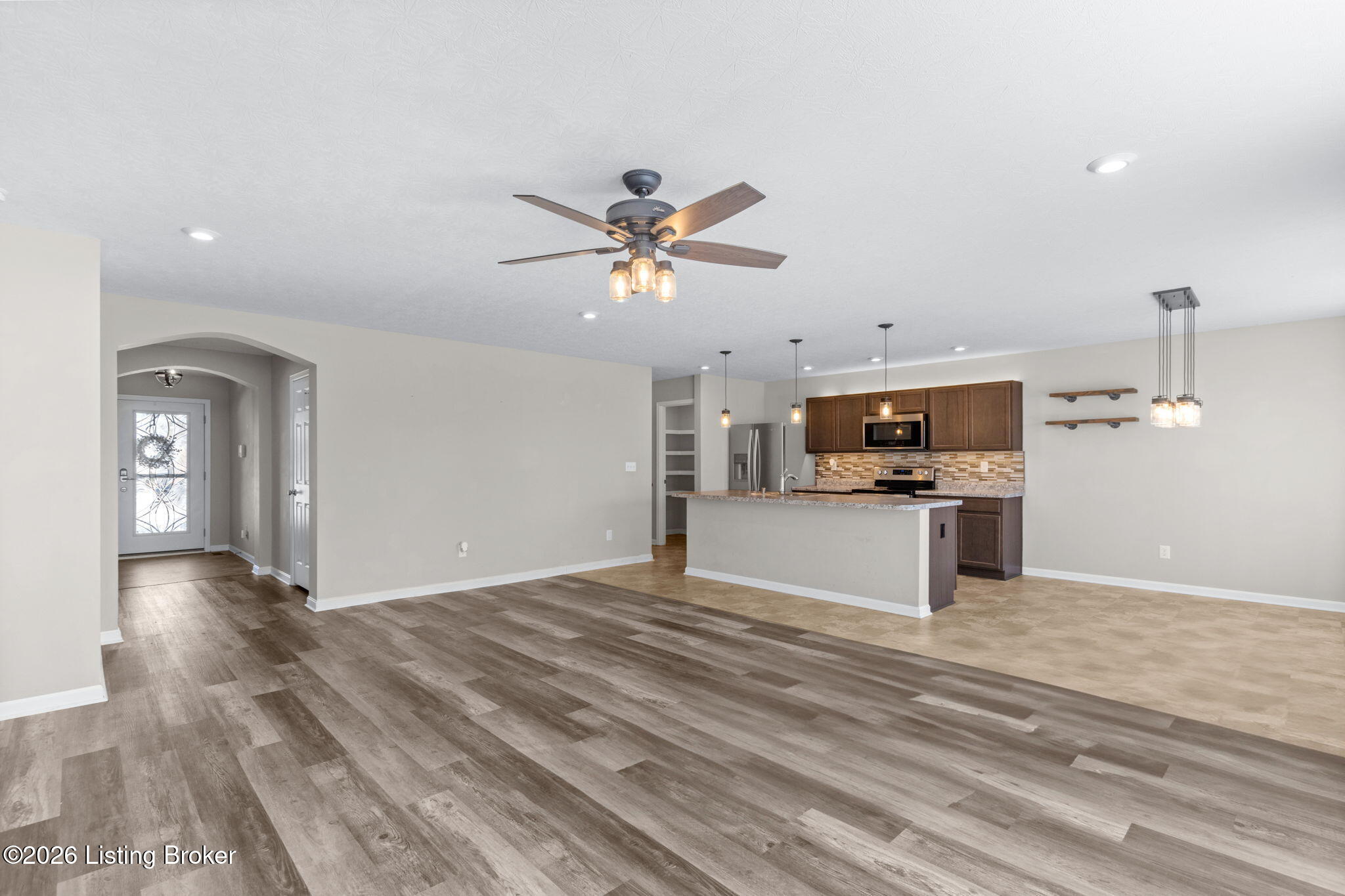 214 Garnette Ct