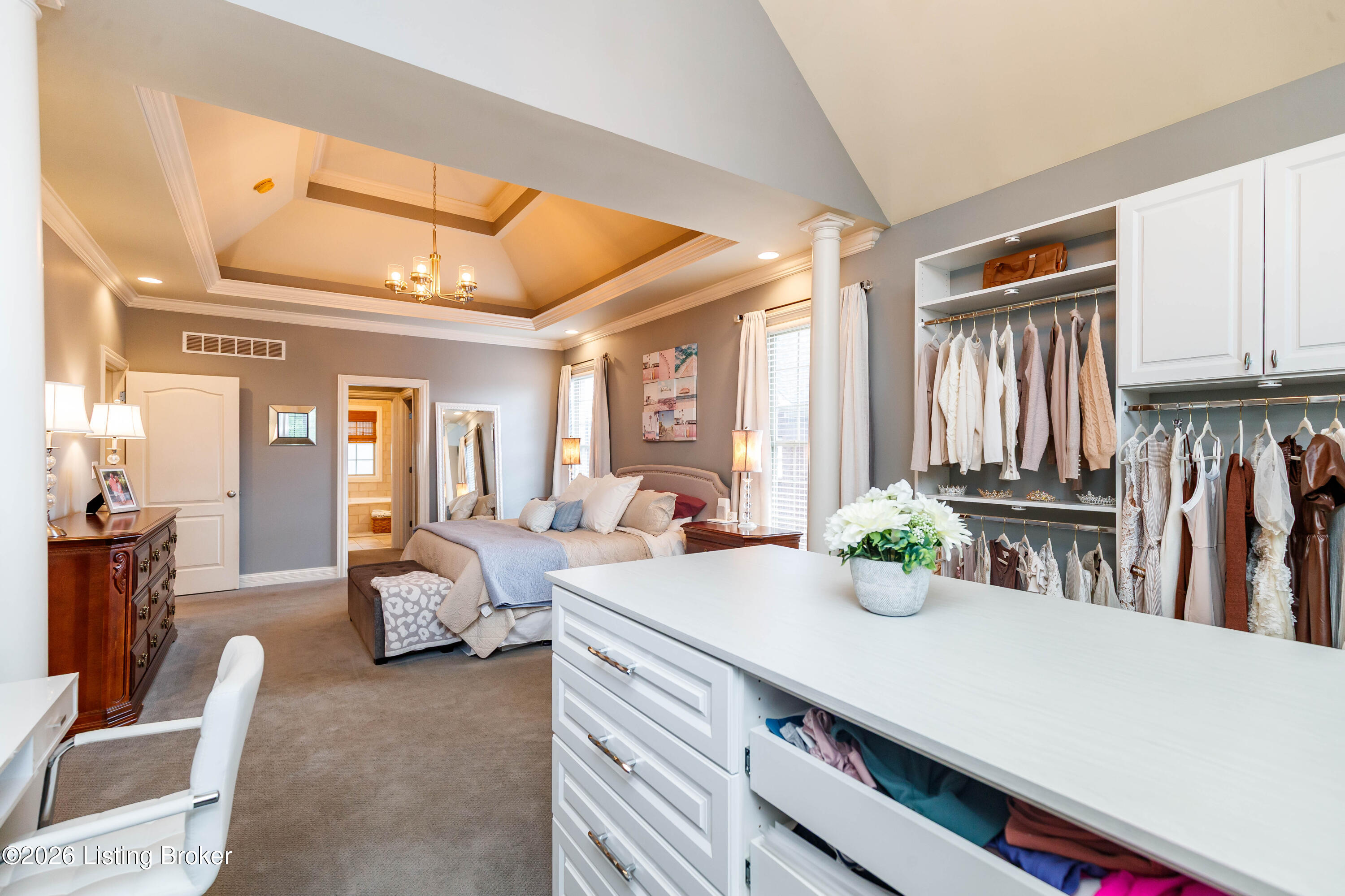 11117 Little Spring Blvd