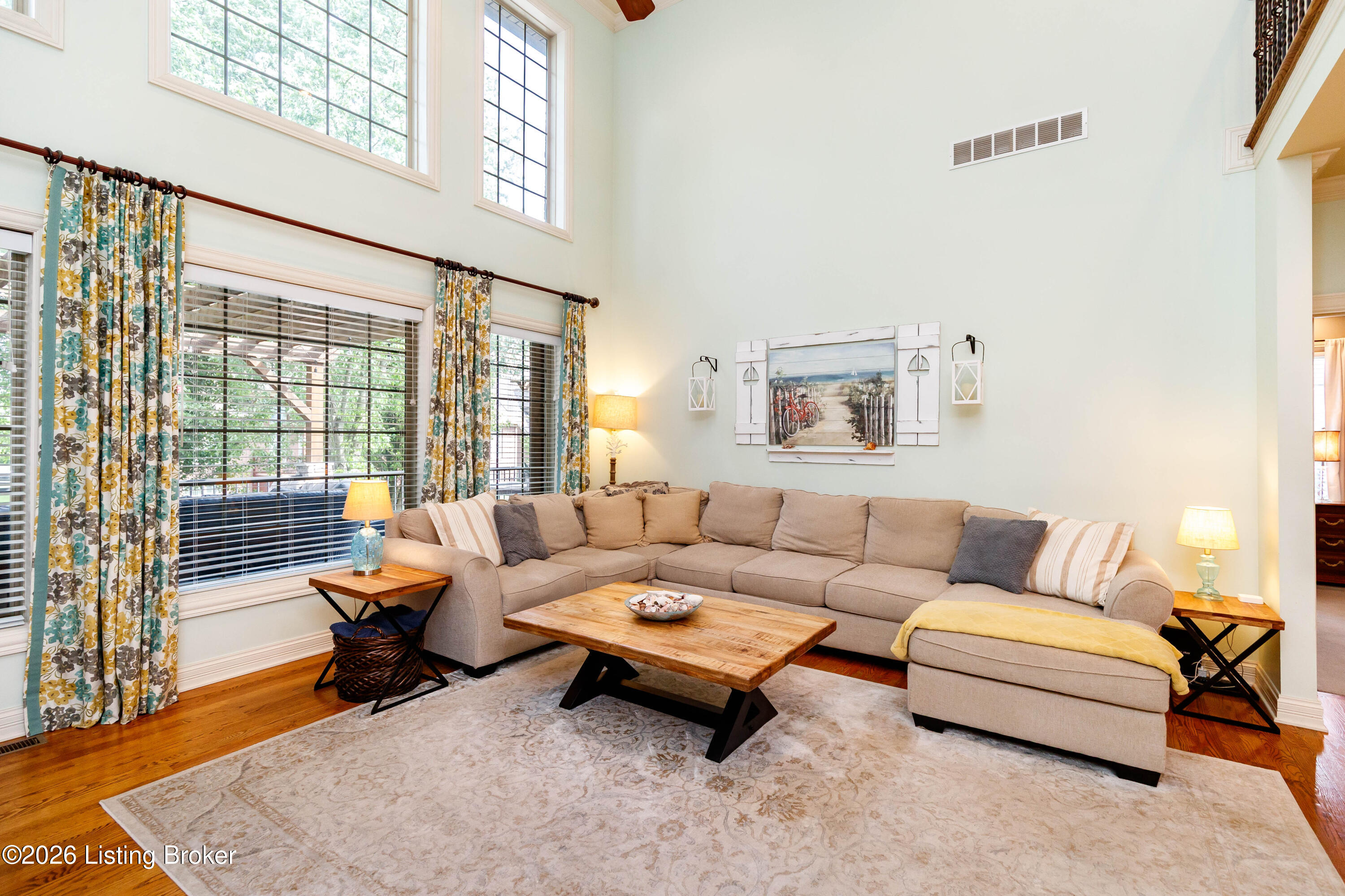 11117 Little Spring Blvd