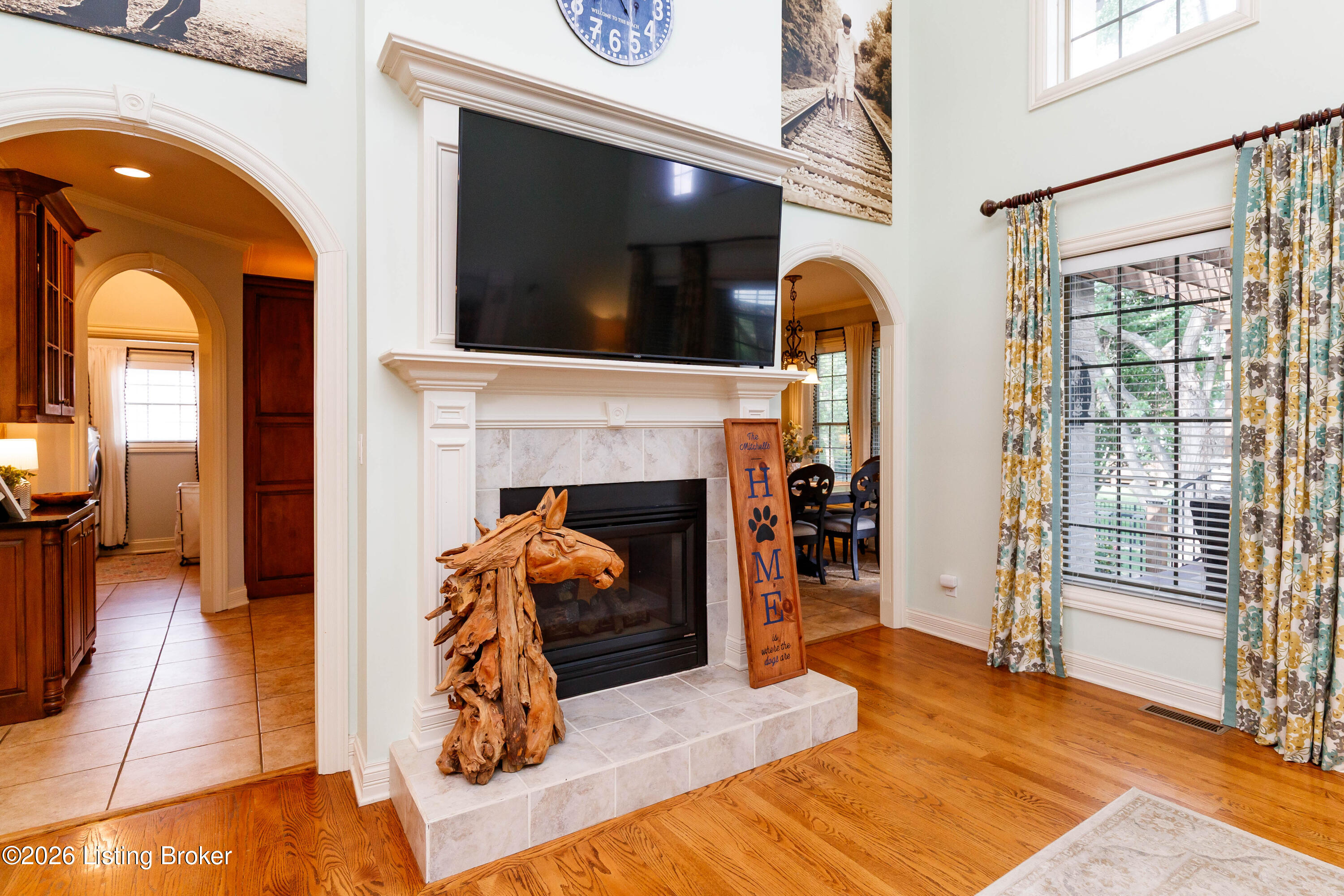 11117 Little Spring Blvd