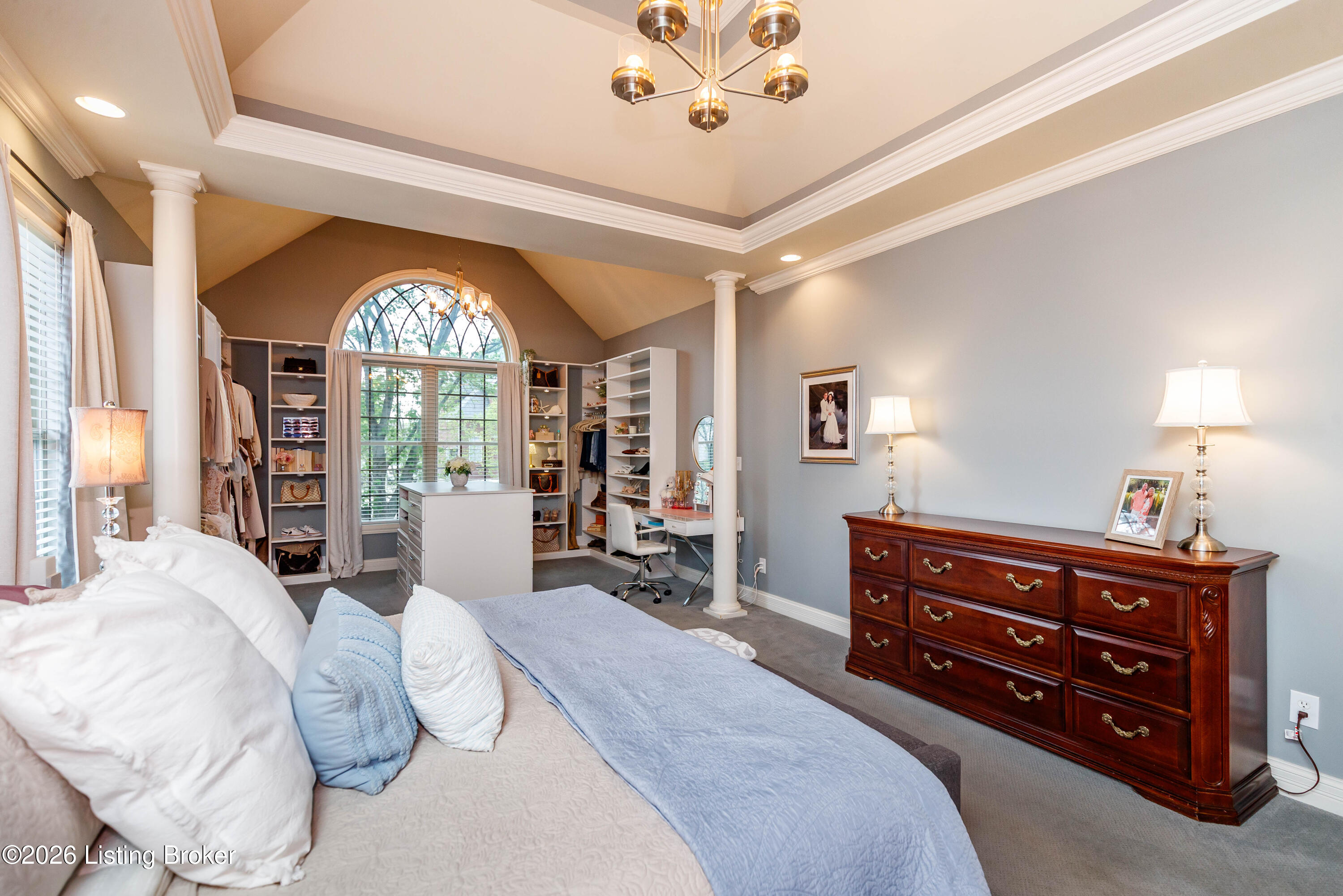 11117 Little Spring Blvd