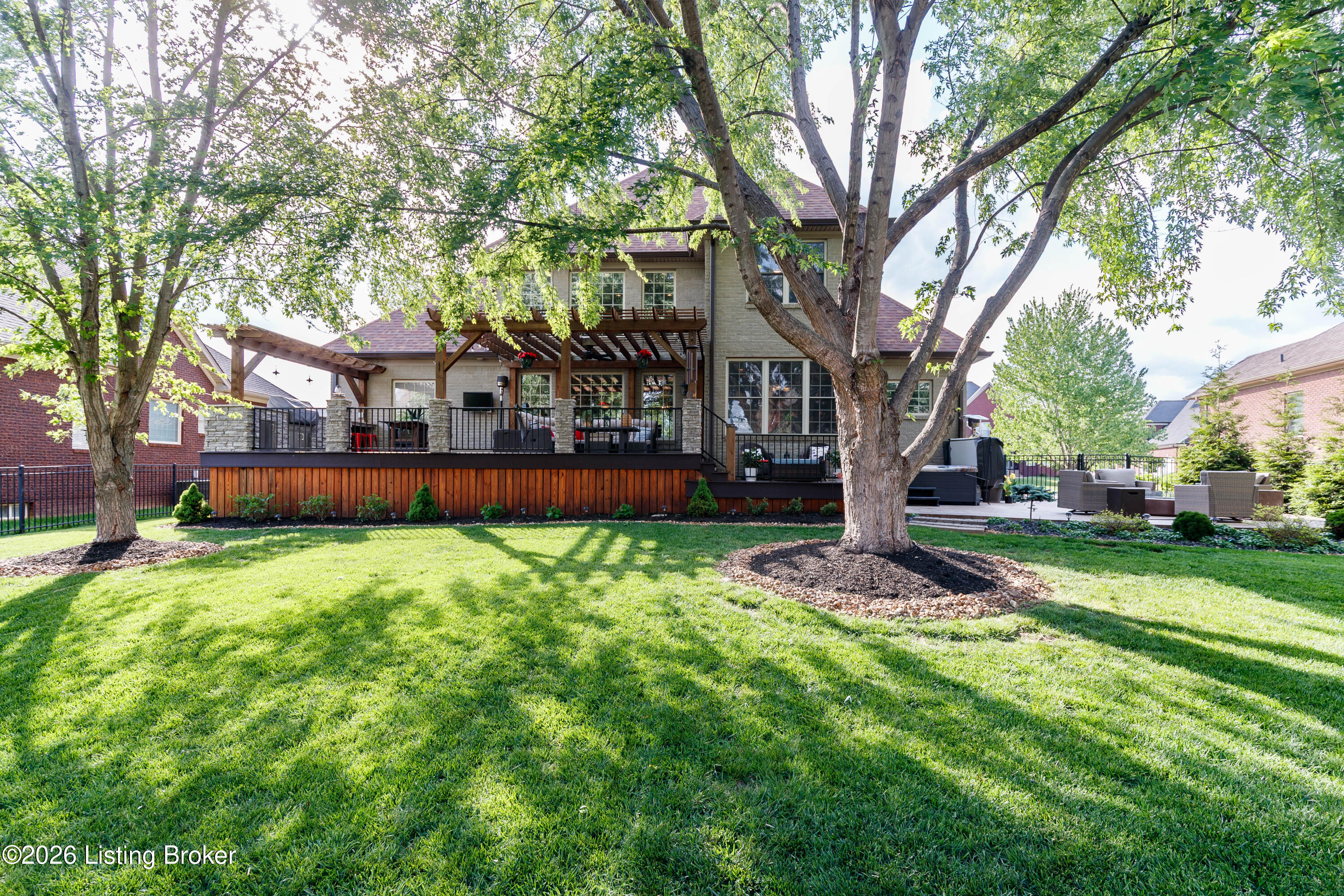 11117 Little Spring Blvd