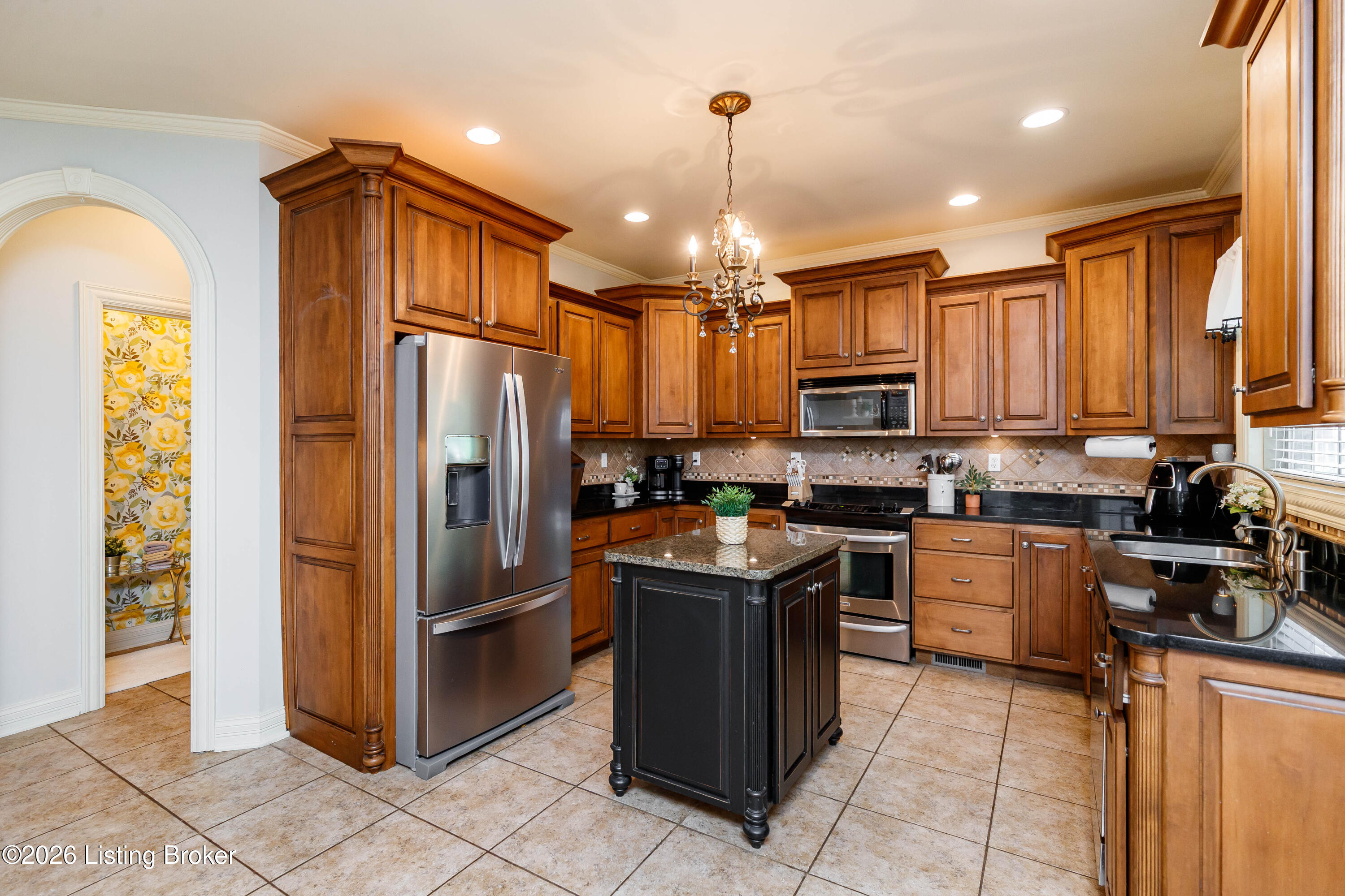11117 Little Spring Blvd