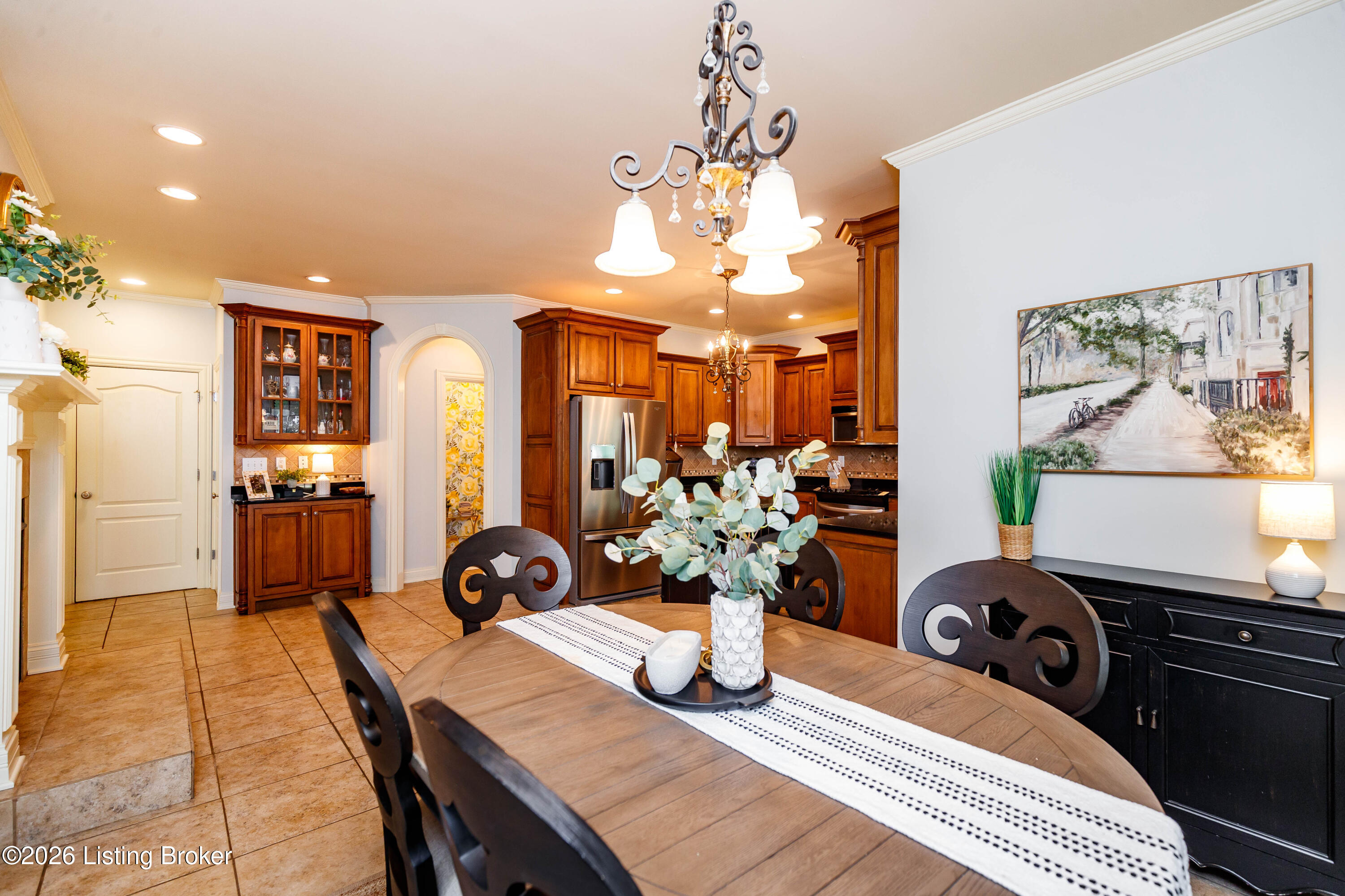 11117 Little Spring Blvd