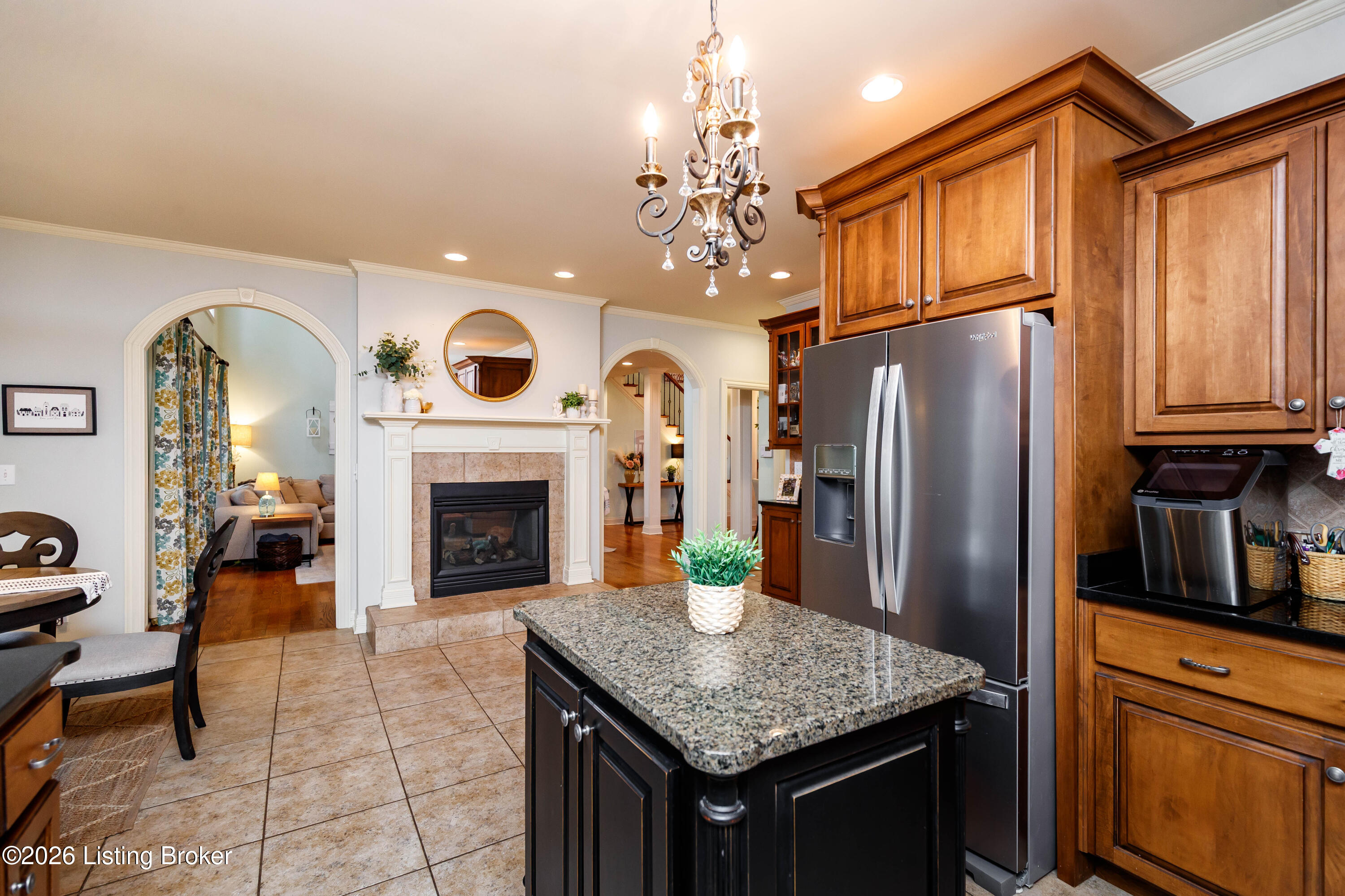 11117 Little Spring Blvd