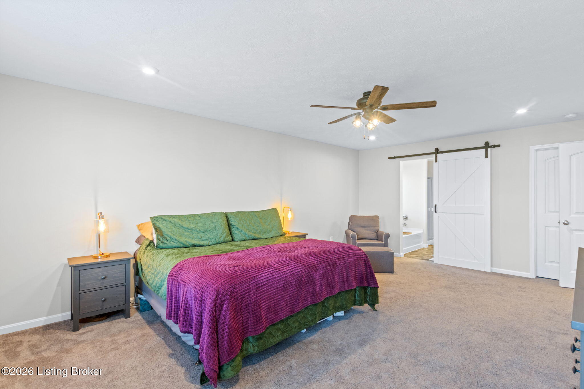 1305 Bogard Ln