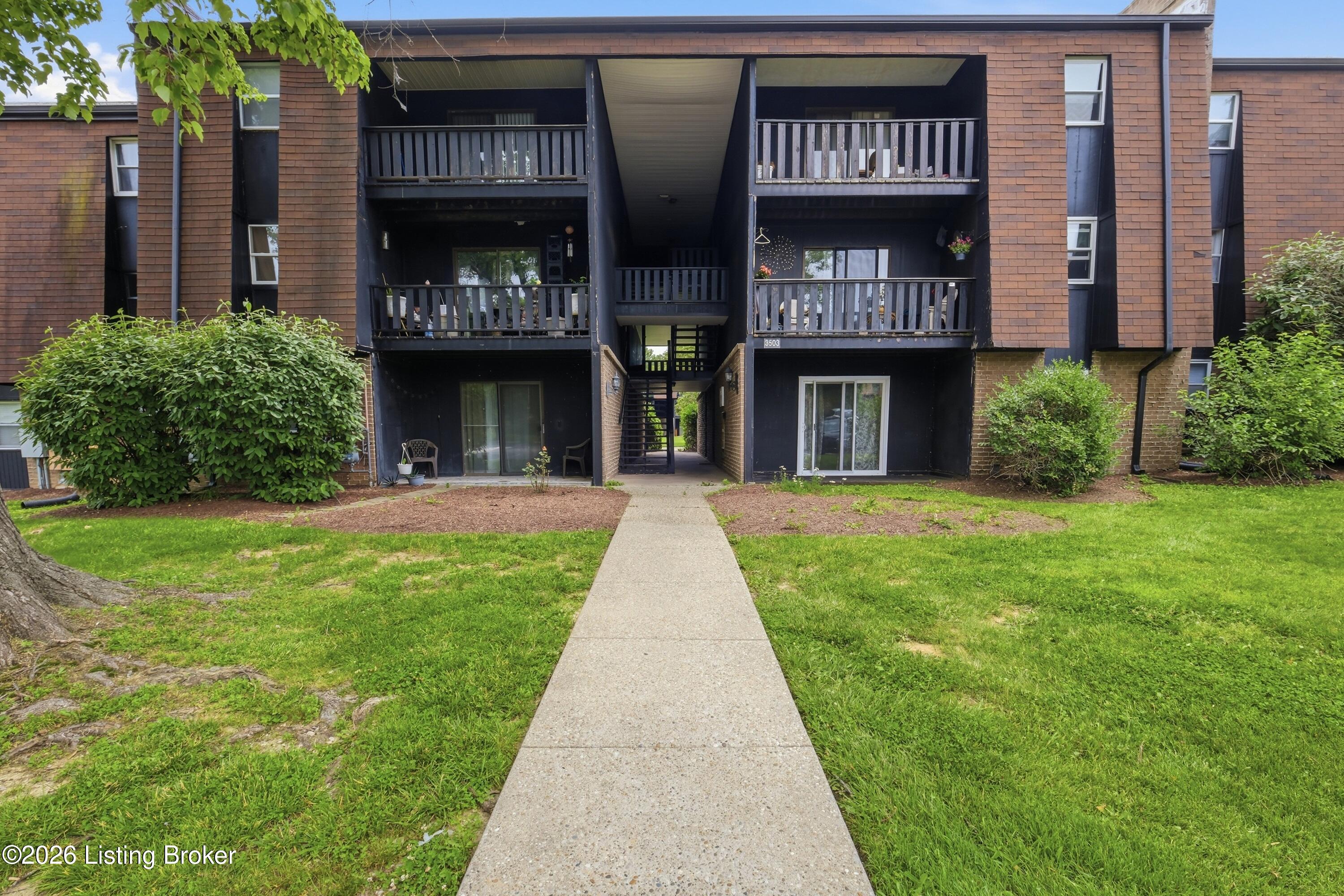 3503 Lodge Ln 306