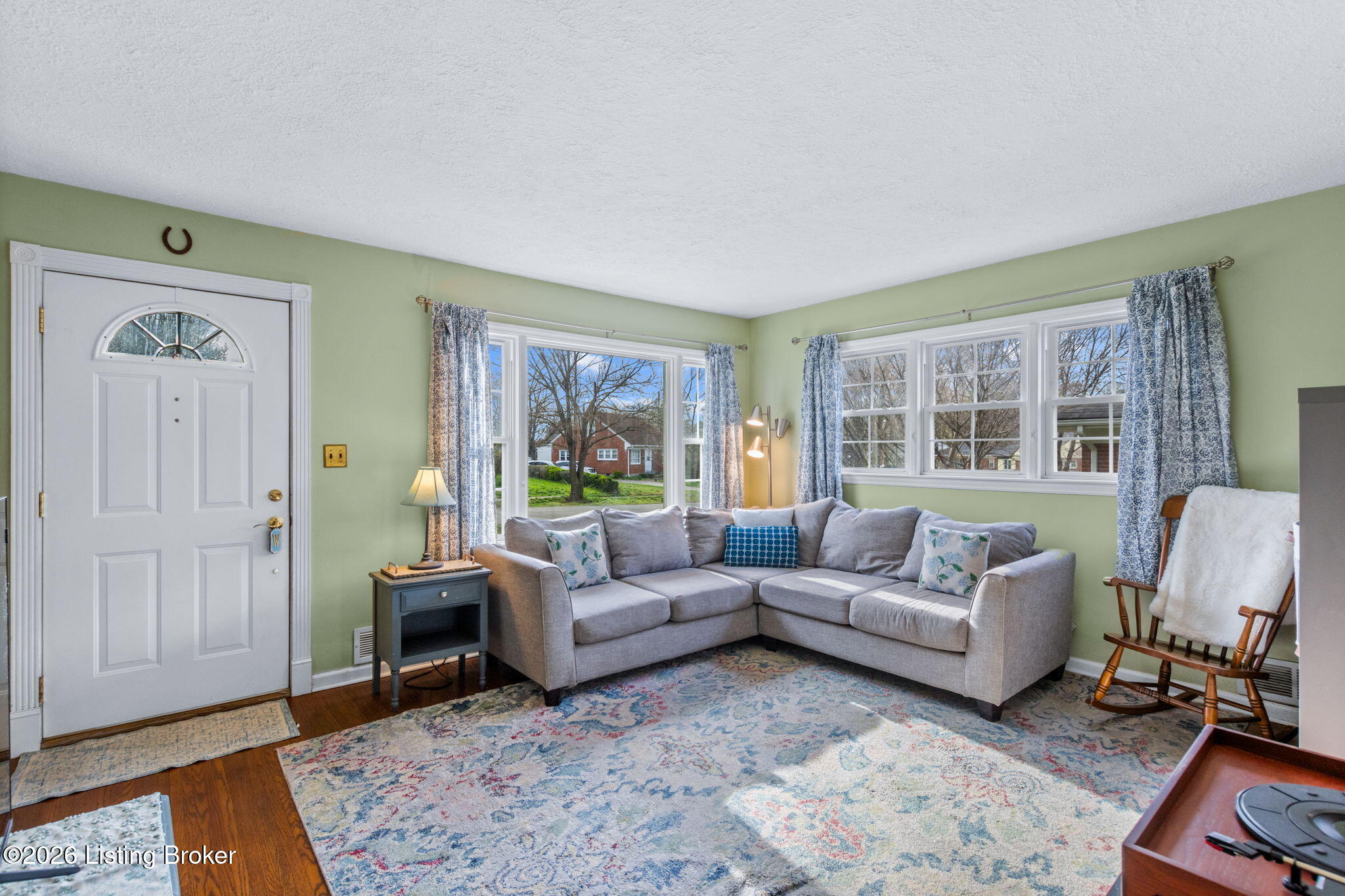 2507 Clearbrook Dr