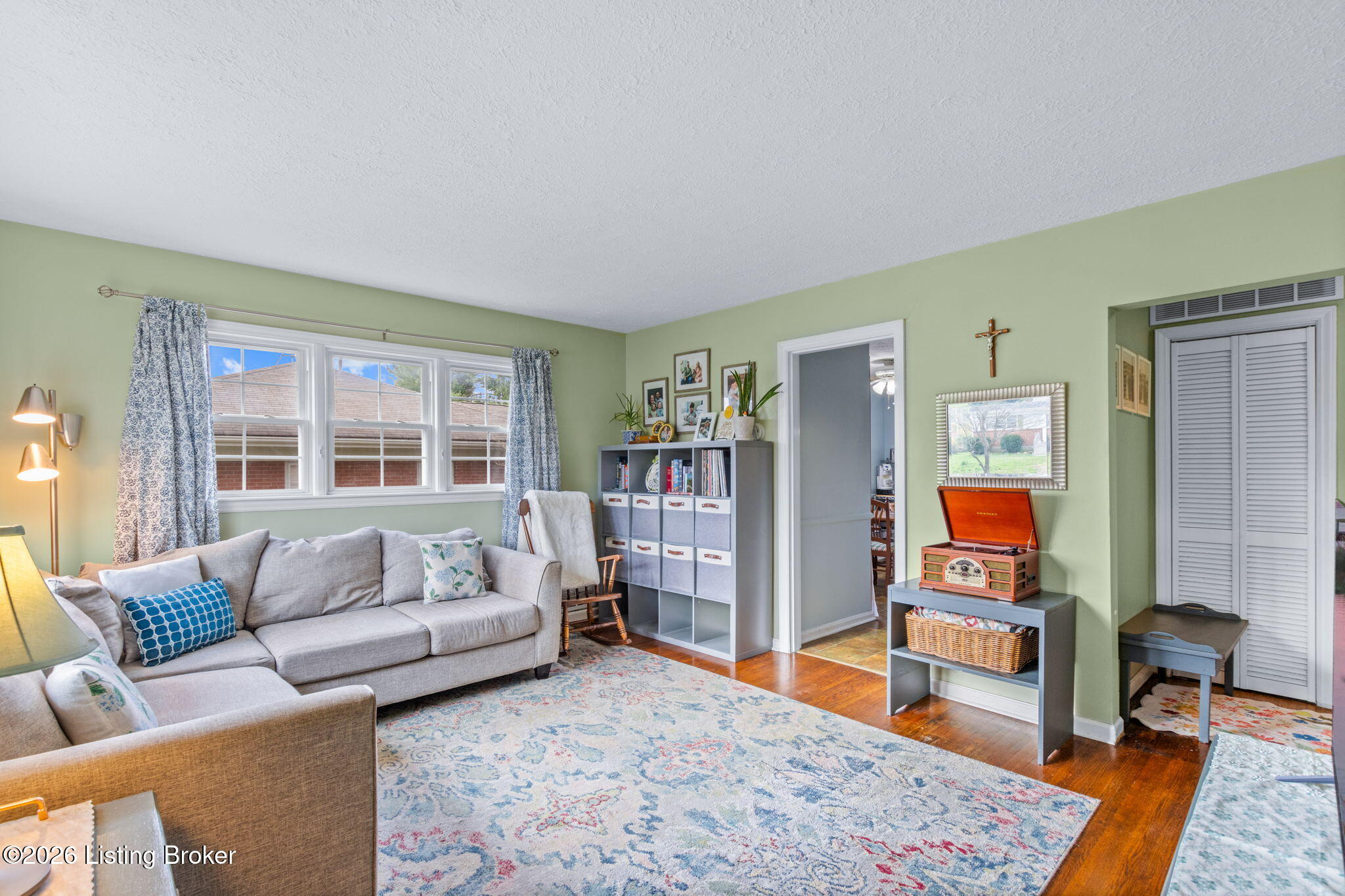 2507 Clearbrook Dr
