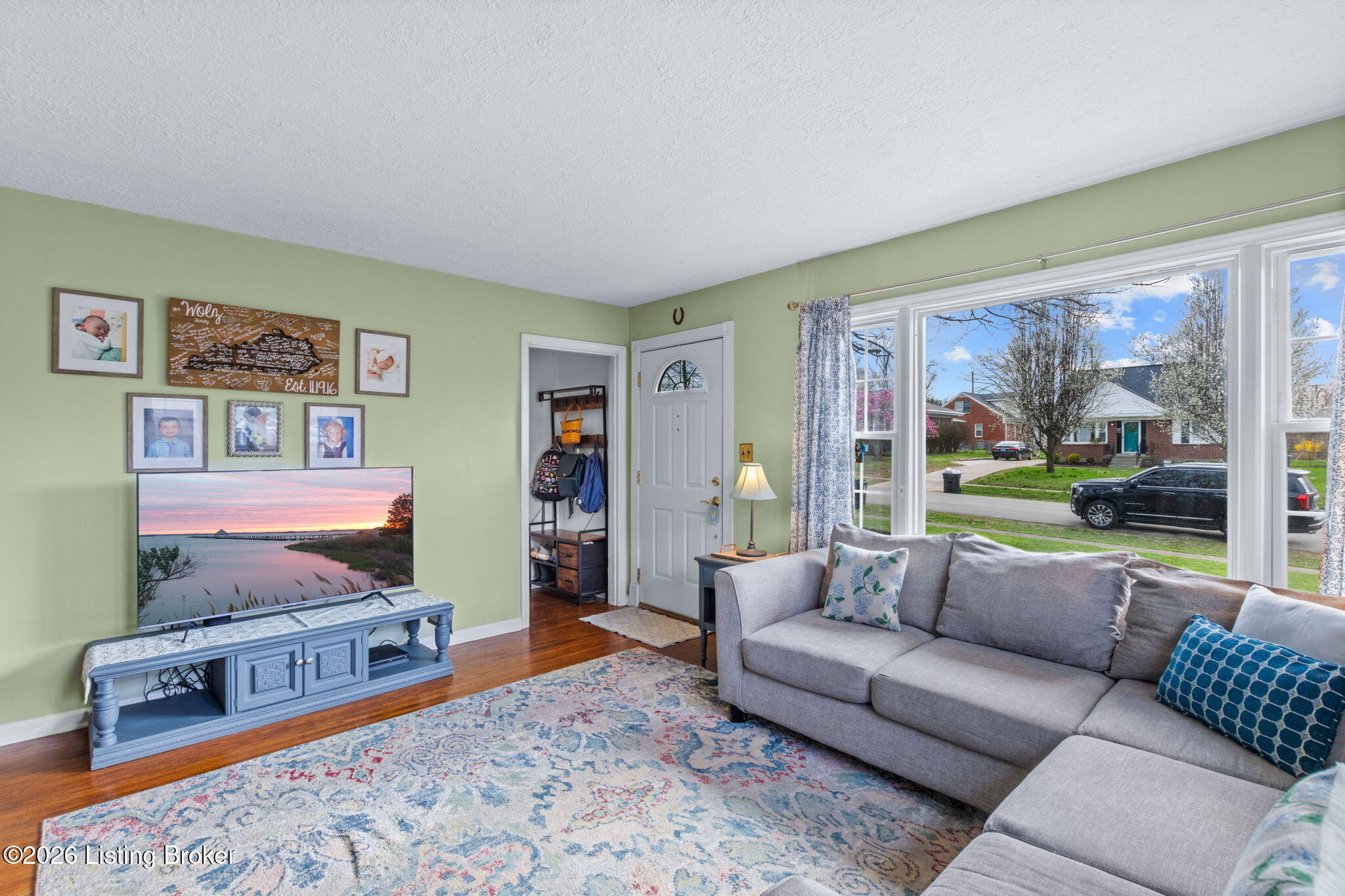 2507 Clearbrook Dr