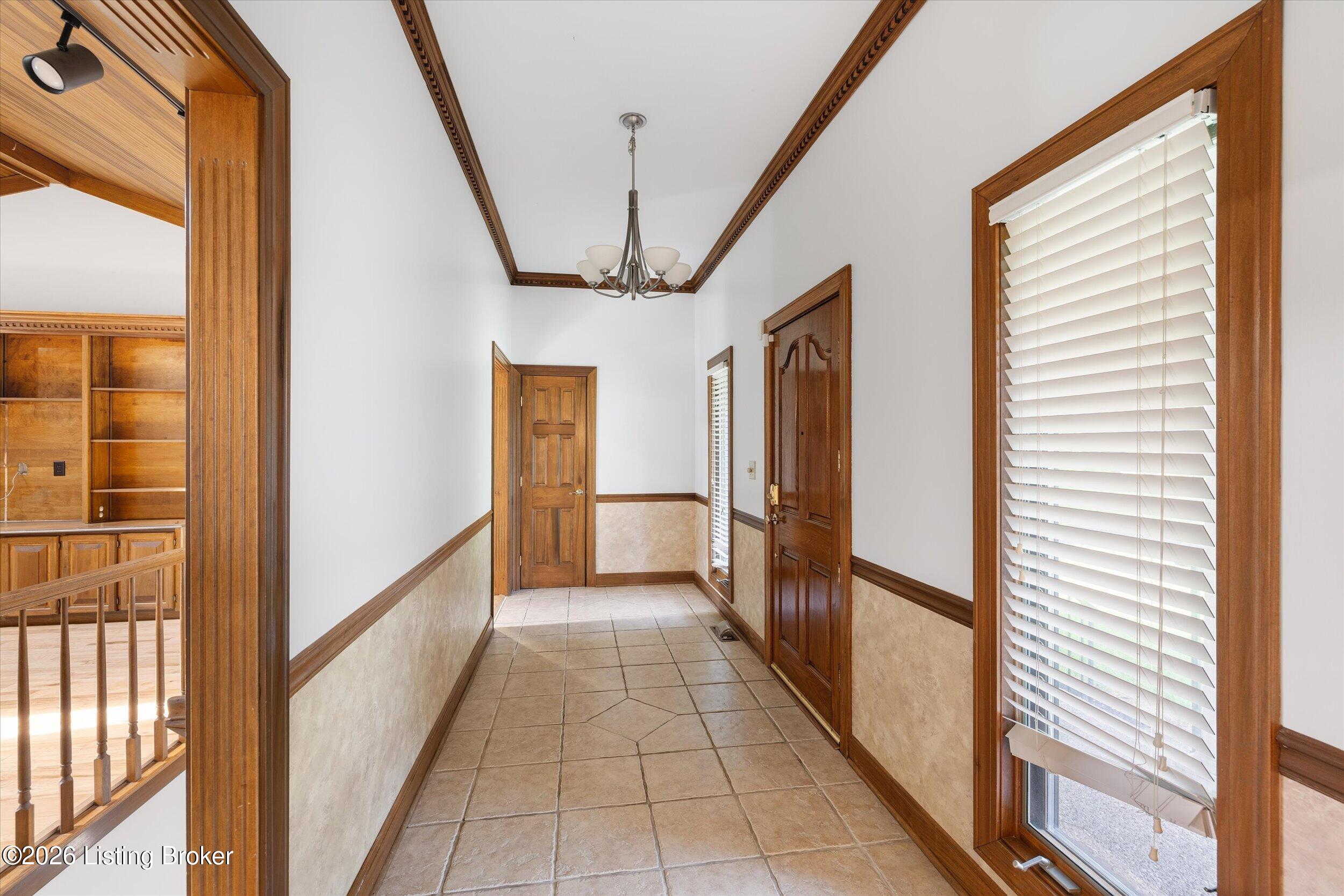 9214 Reigate Ct