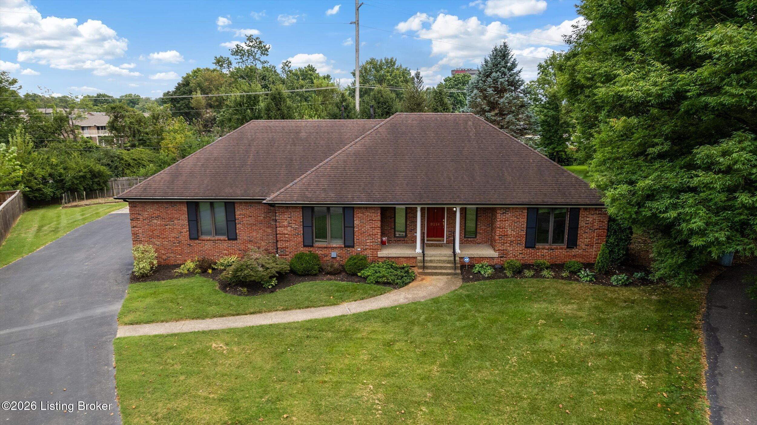 9214 Reigate Ct