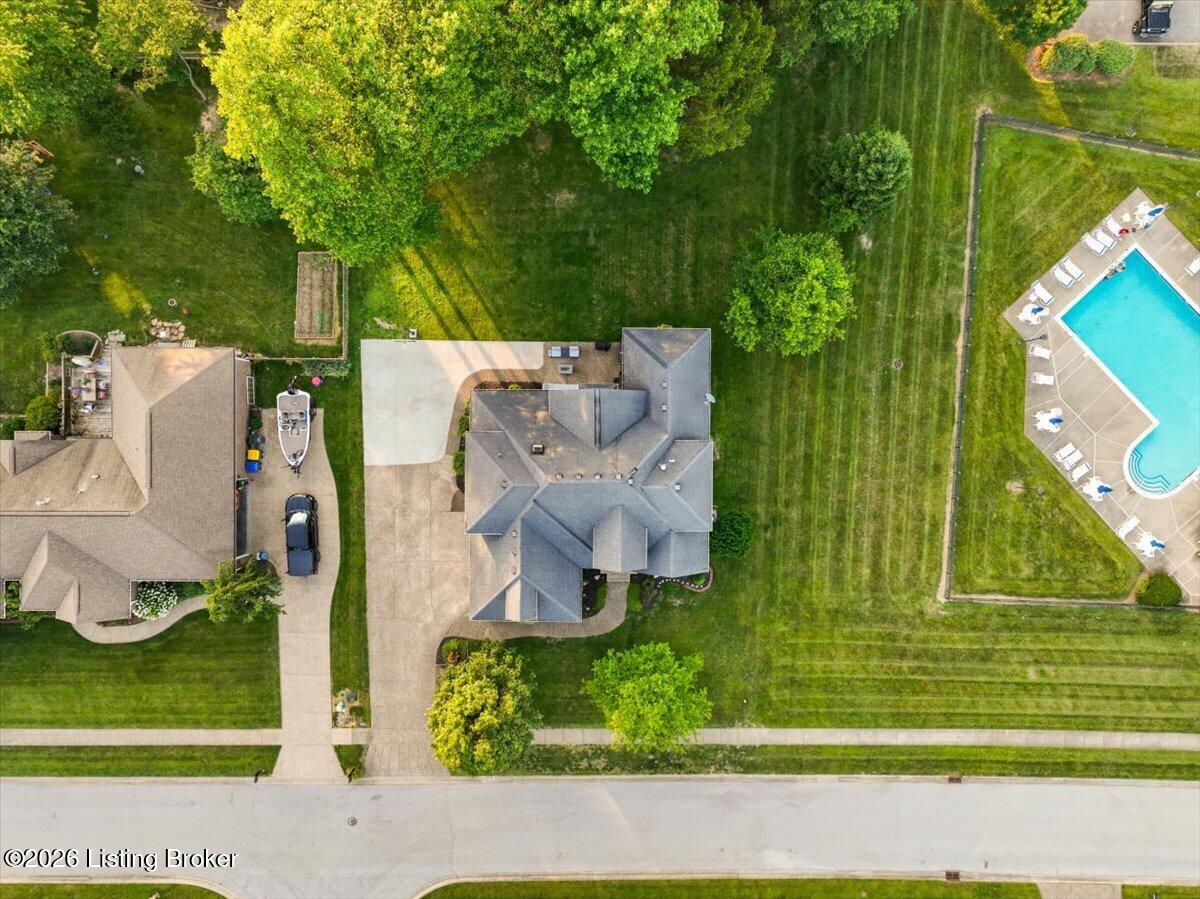 6702 Poplar Forest Ln