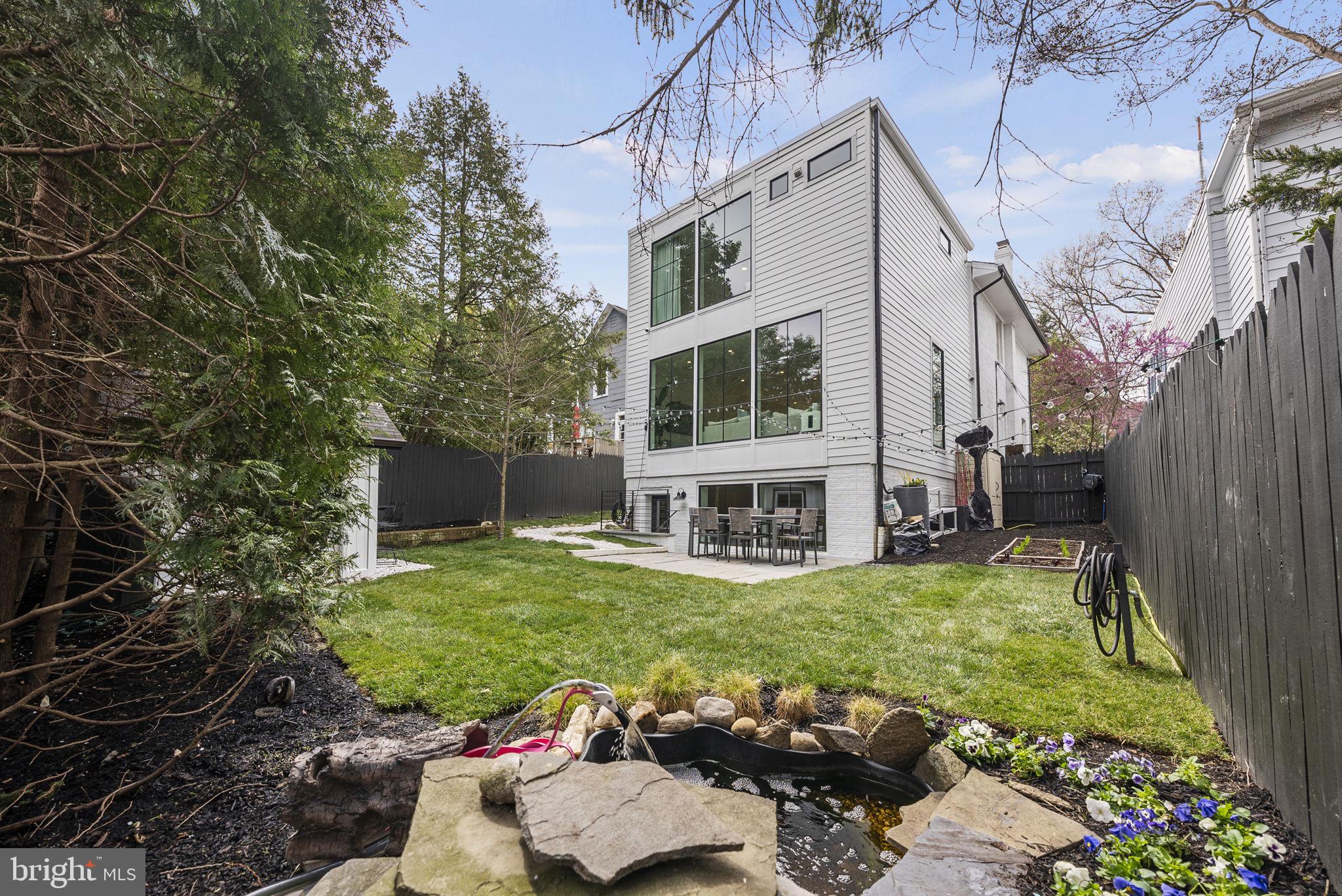 4551 GRANT ROAD NW