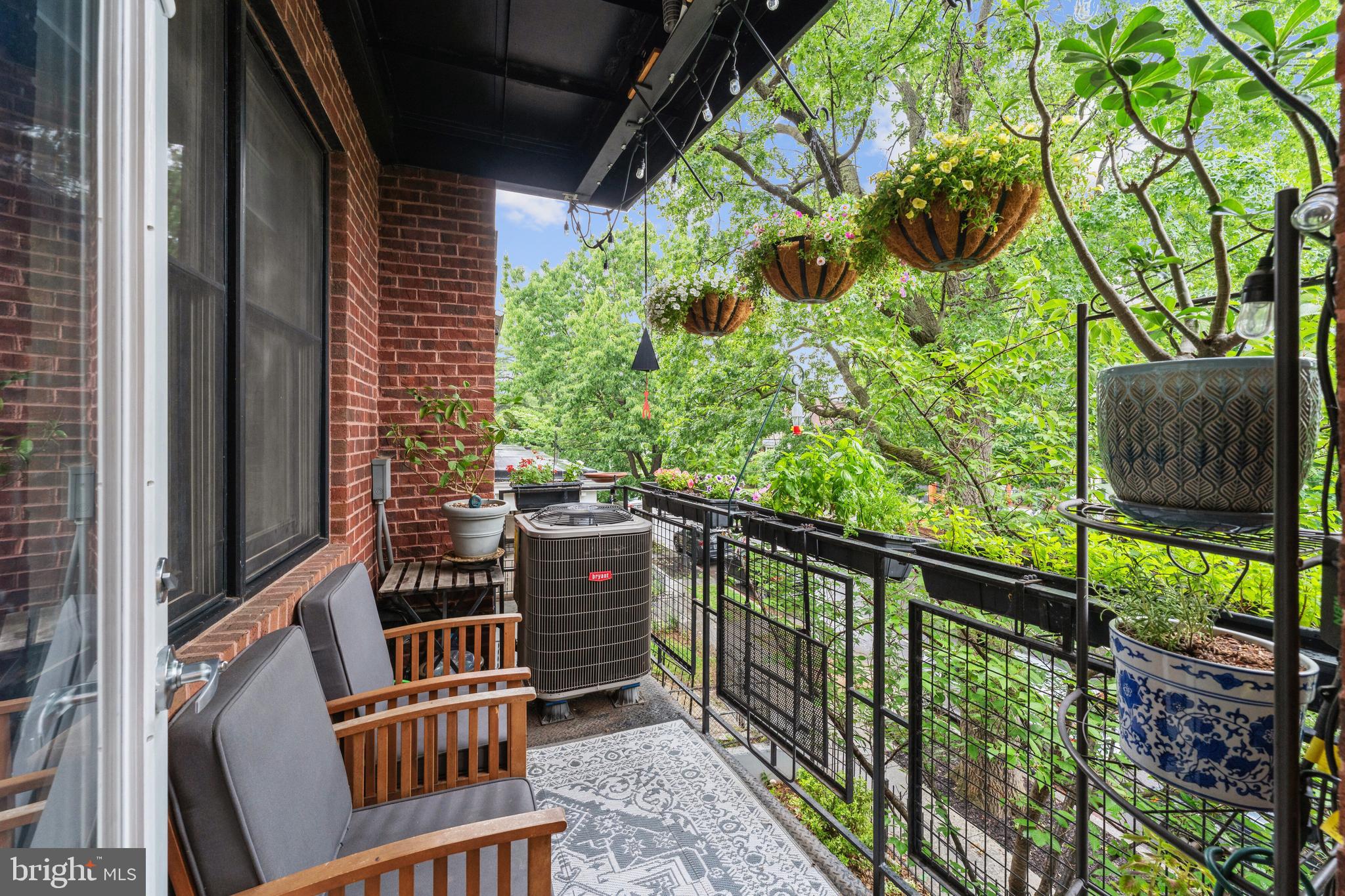 245 15TH STREET SE 204