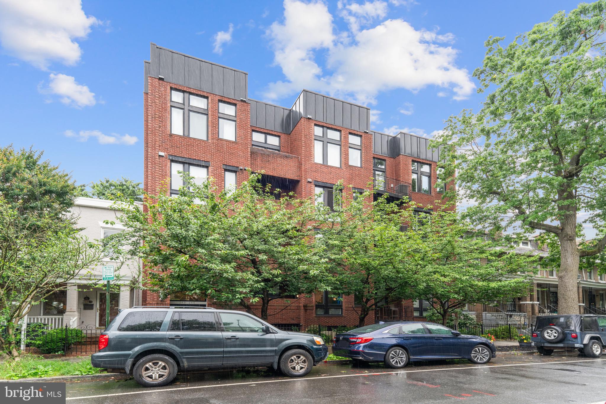 245 15TH STREET SE 204