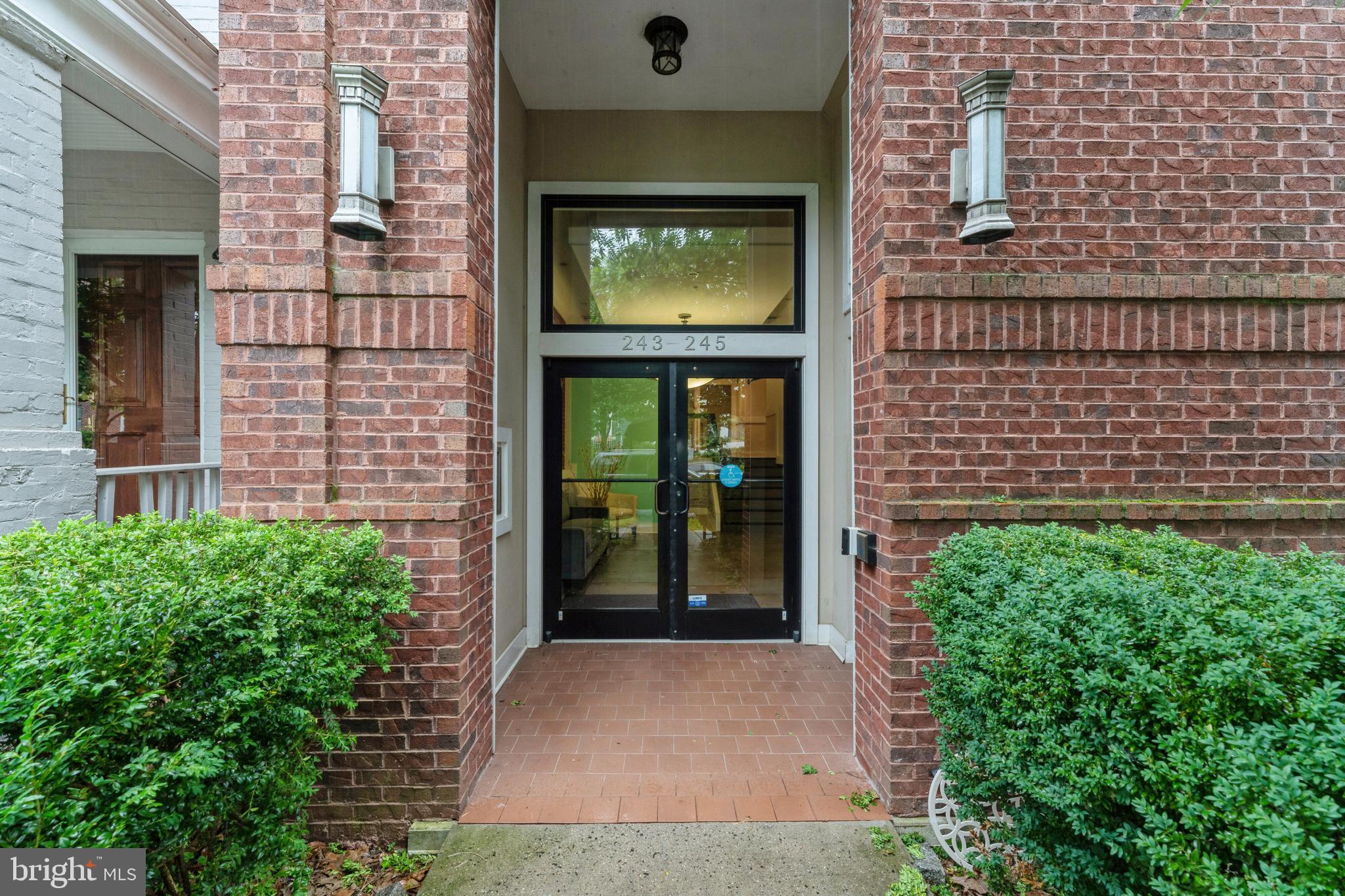 245 15TH STREET SE 204