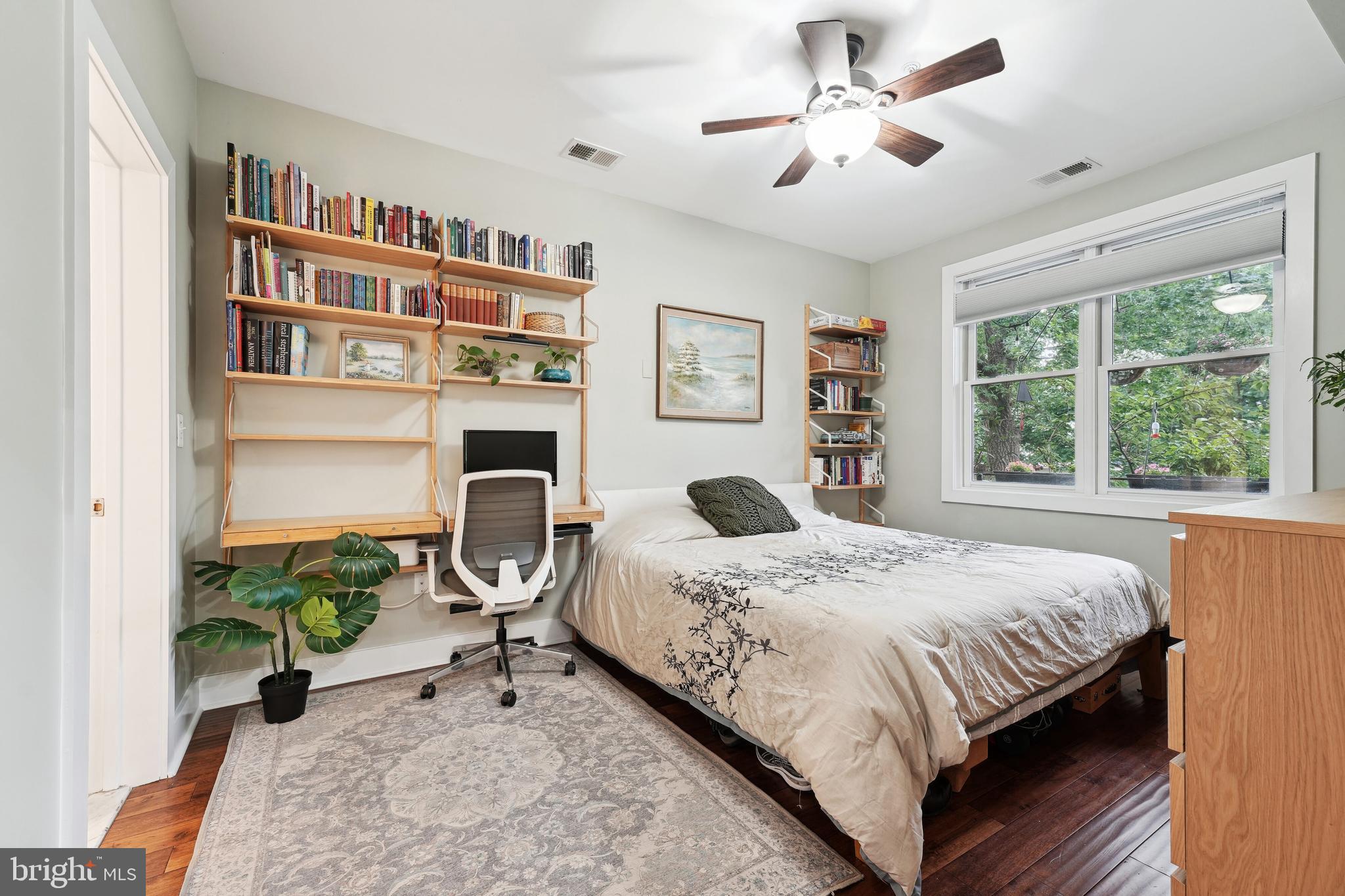 245 15TH STREET SE 204