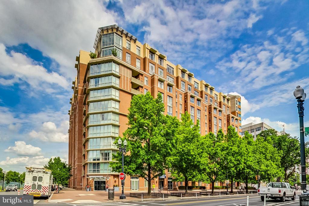 1000 NEW JERSEY AVENUE SE 824
