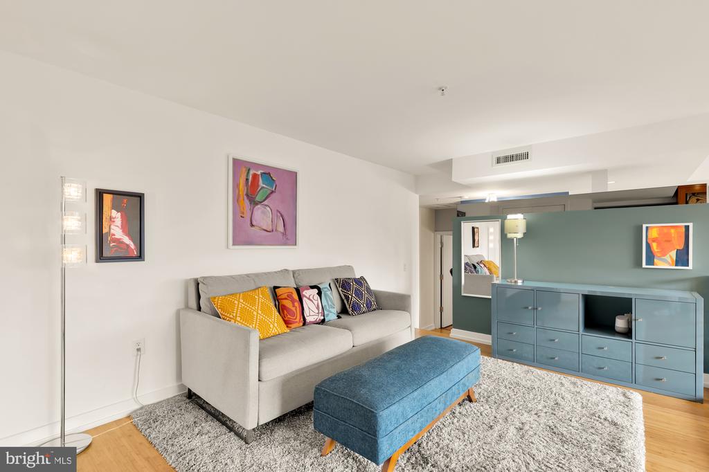 1413 P STREET NW 401