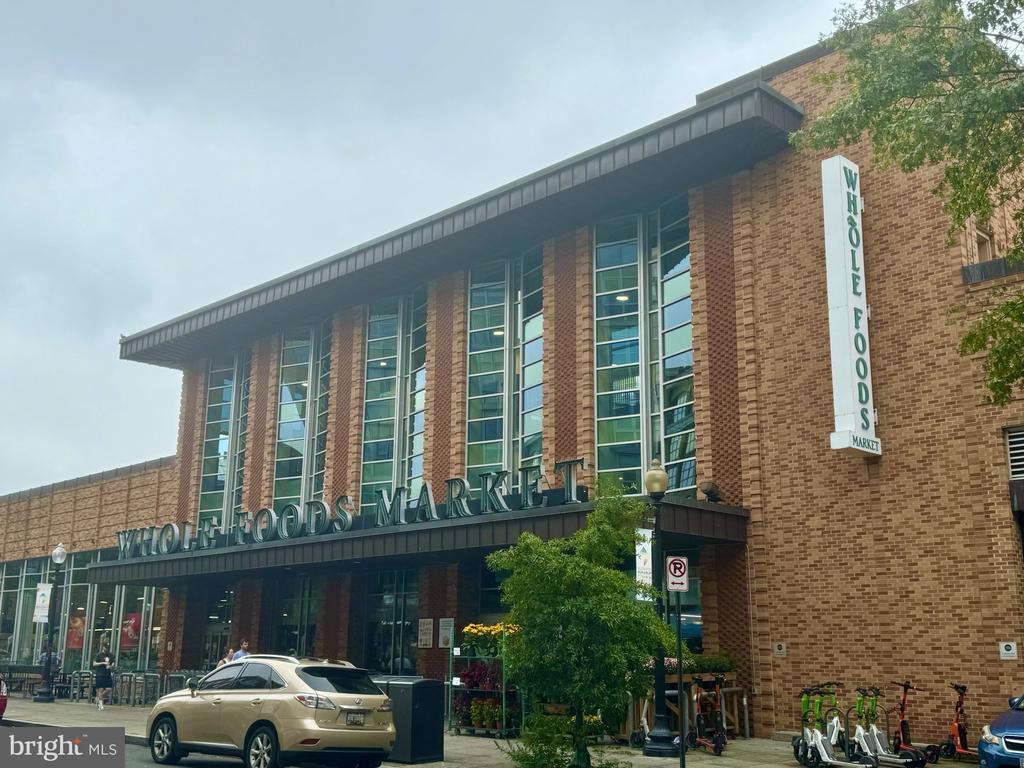 1413 P STREET NW 401